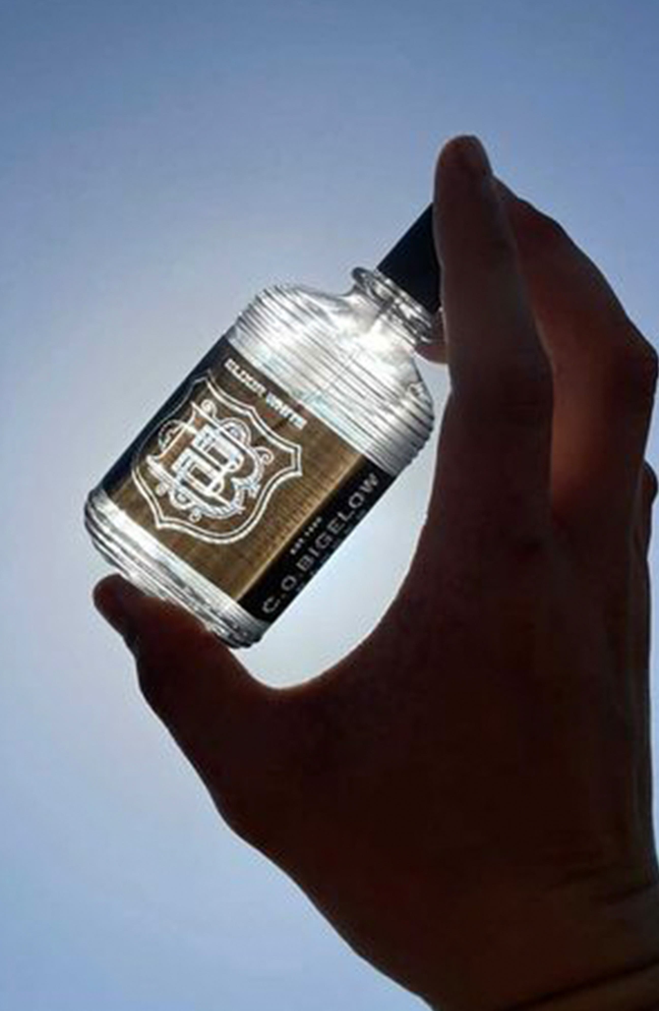 C.O. Bigelow Elixir White Apothecary Box, Cologne + Hair & Body Wash