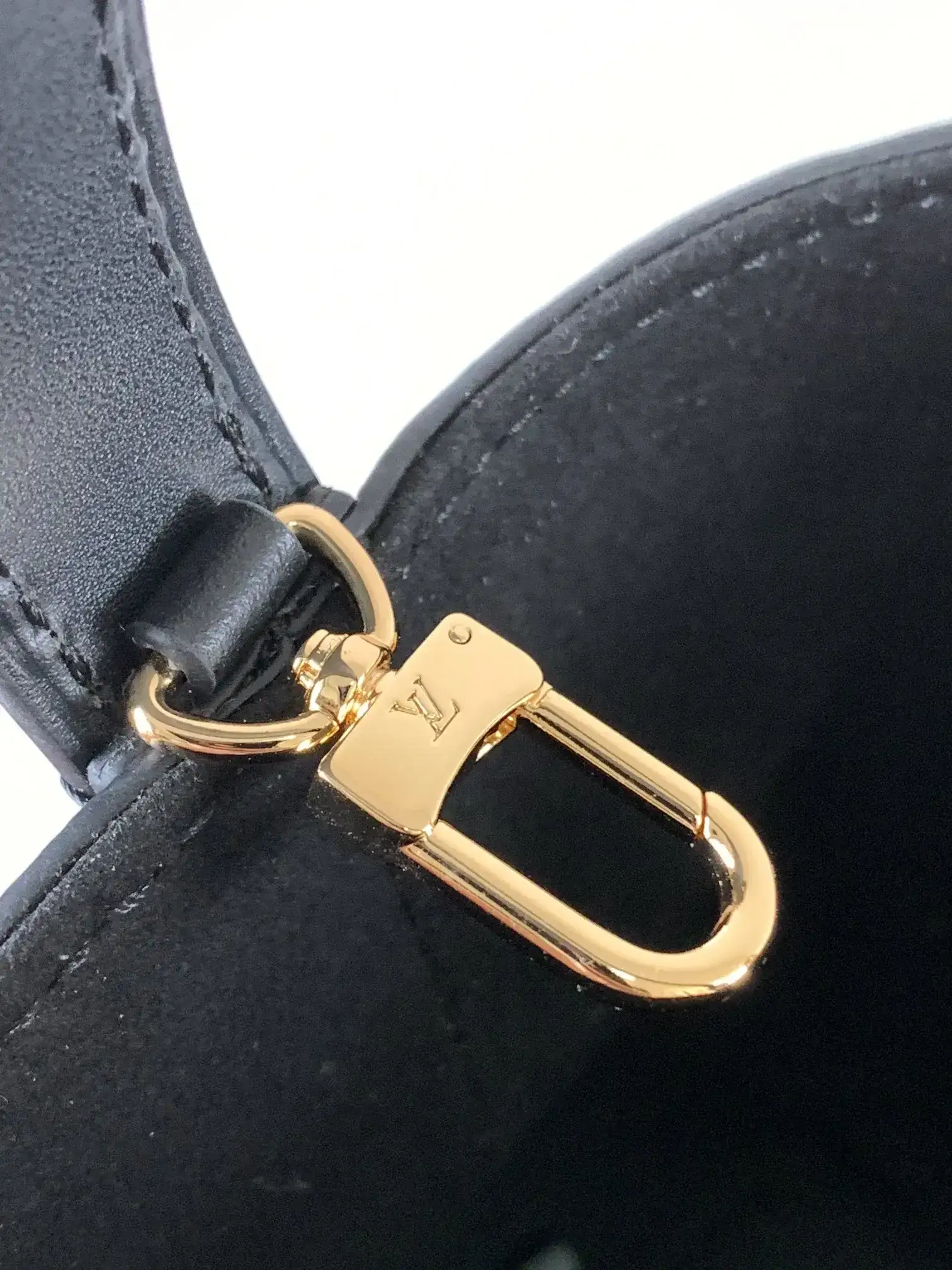 Louis Vuitton Grained Leather Bucket Bag product photo from LabelPicks