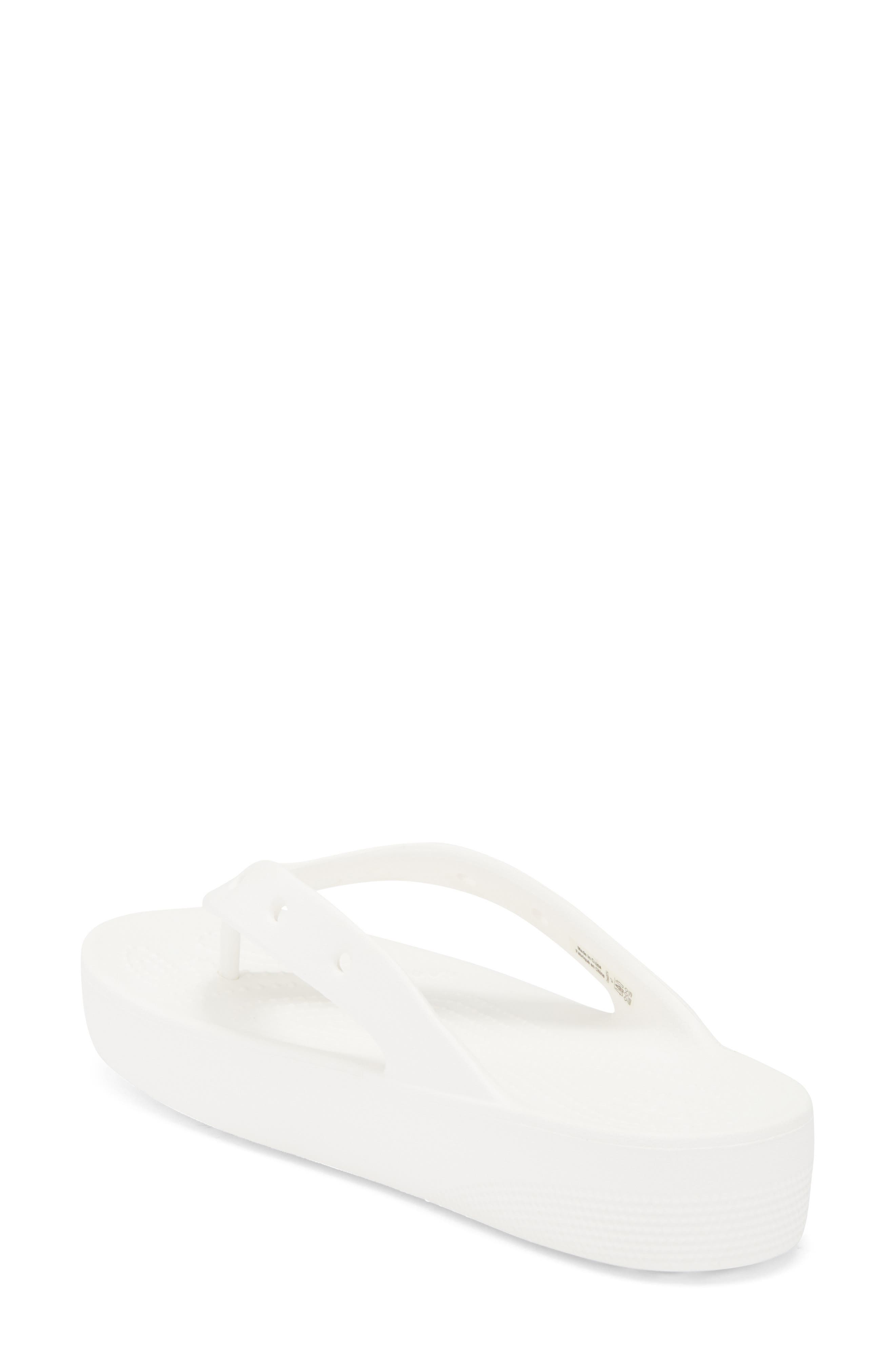 CROCS Classic Platform Flip Flop