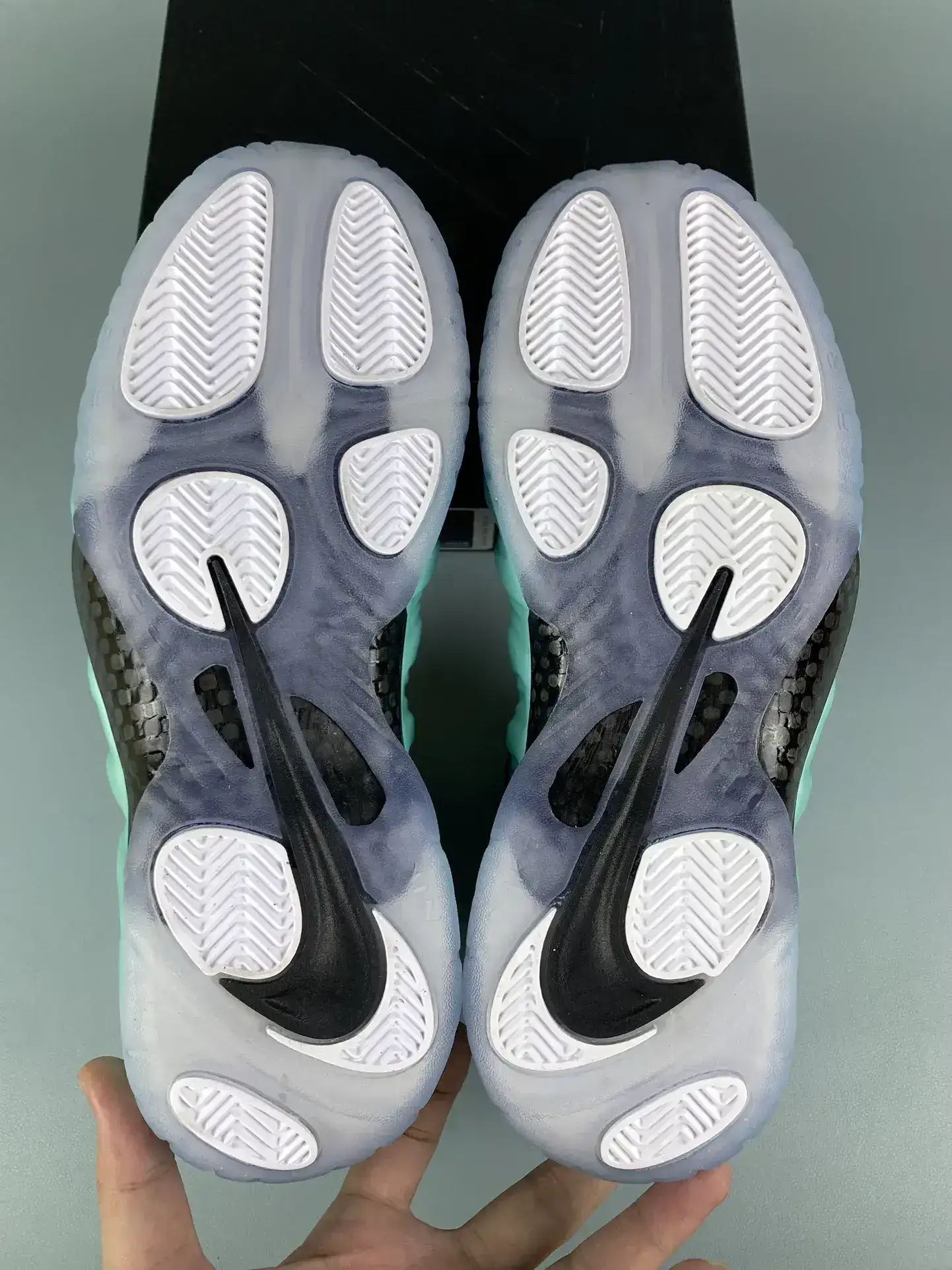 Nike Air Foamposite Pro 'Island Green' Shoes product photo from LabelPicks