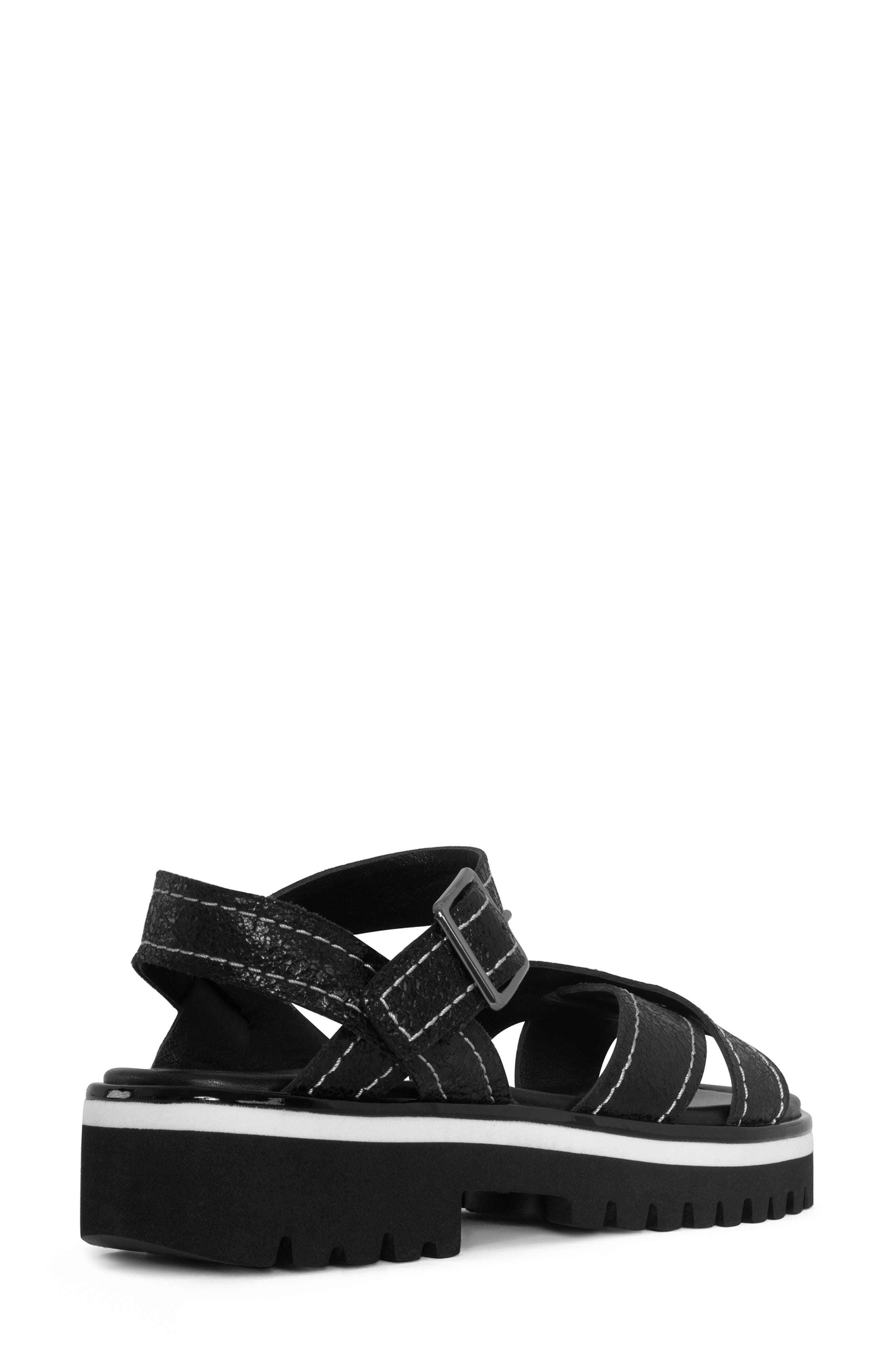 Donald Pliner Lug Sole Slingback Sandal