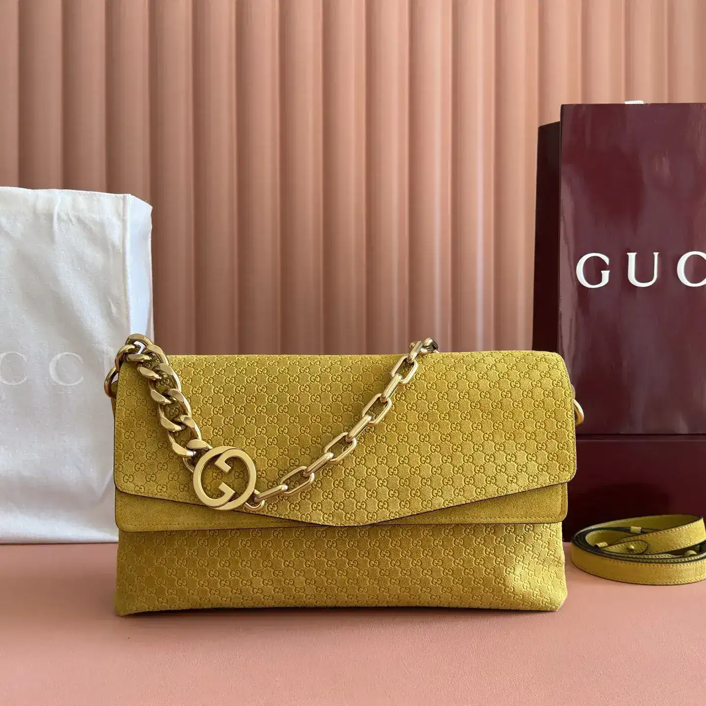 Gucci GG Supreme Canvas Shoulder Bag product photo from LabelPicks