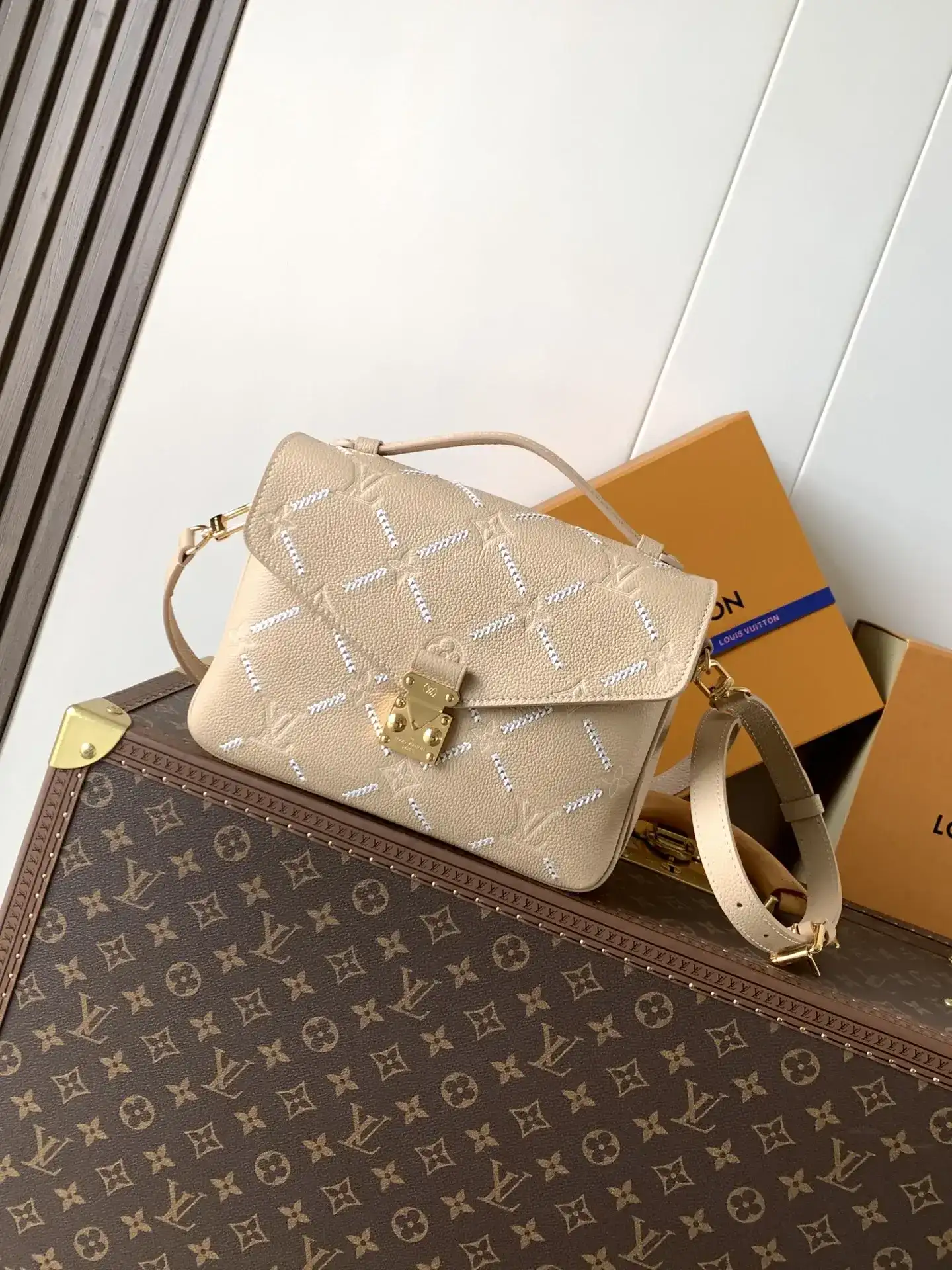 Louis Vuitton Black Pochette Calfskin Crossbody Bag product photo from LabelPicks