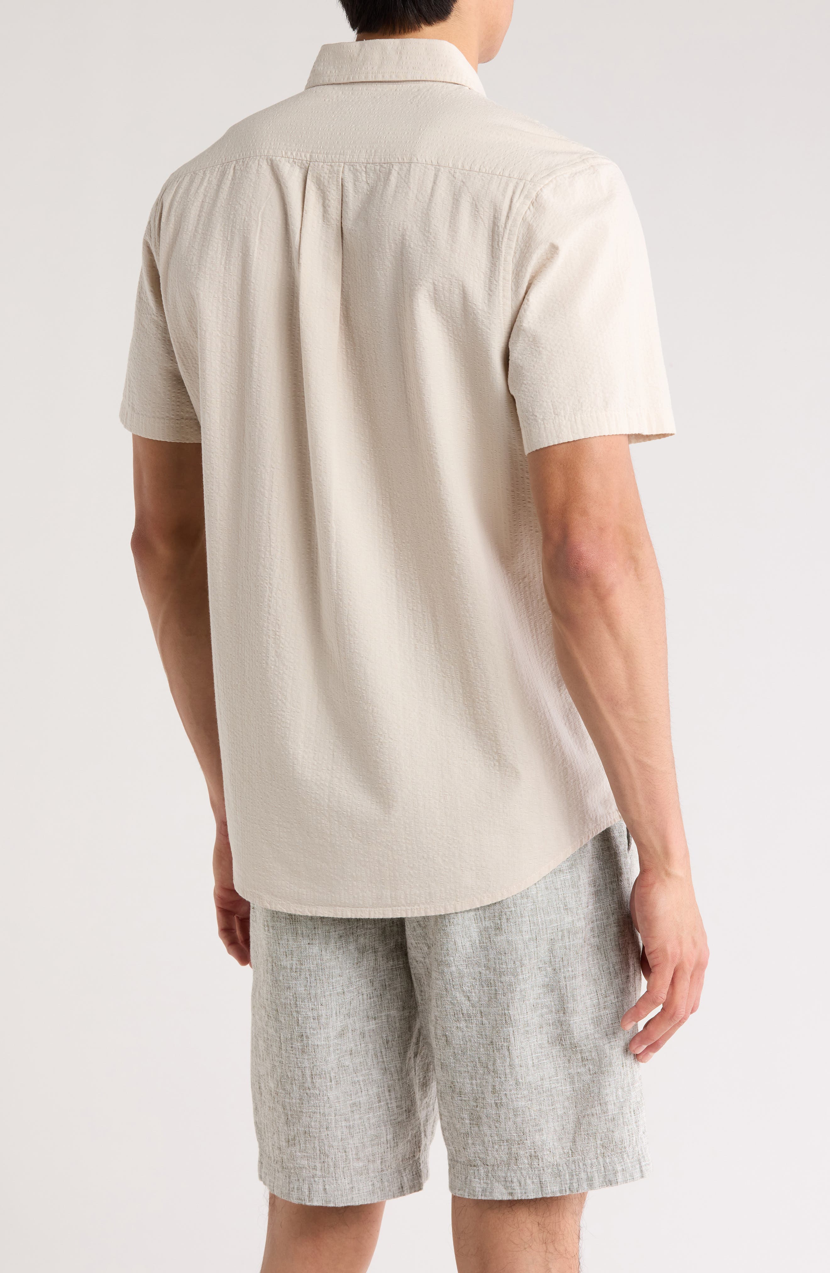 14th & Union Seersucker Short Sleeve Cotton Button-Up Shirt