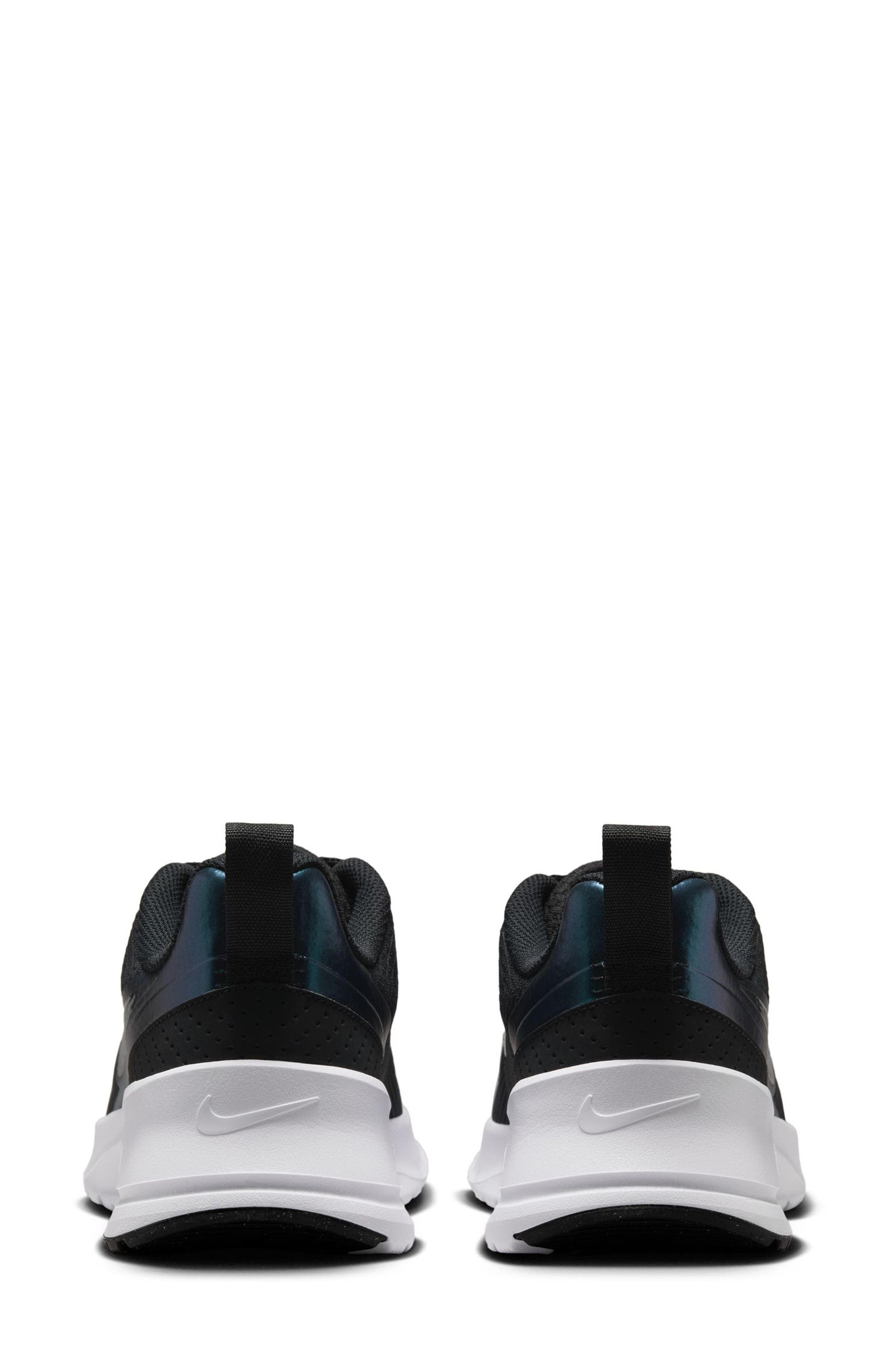 Nike Air Max Nuaxis Sneaker