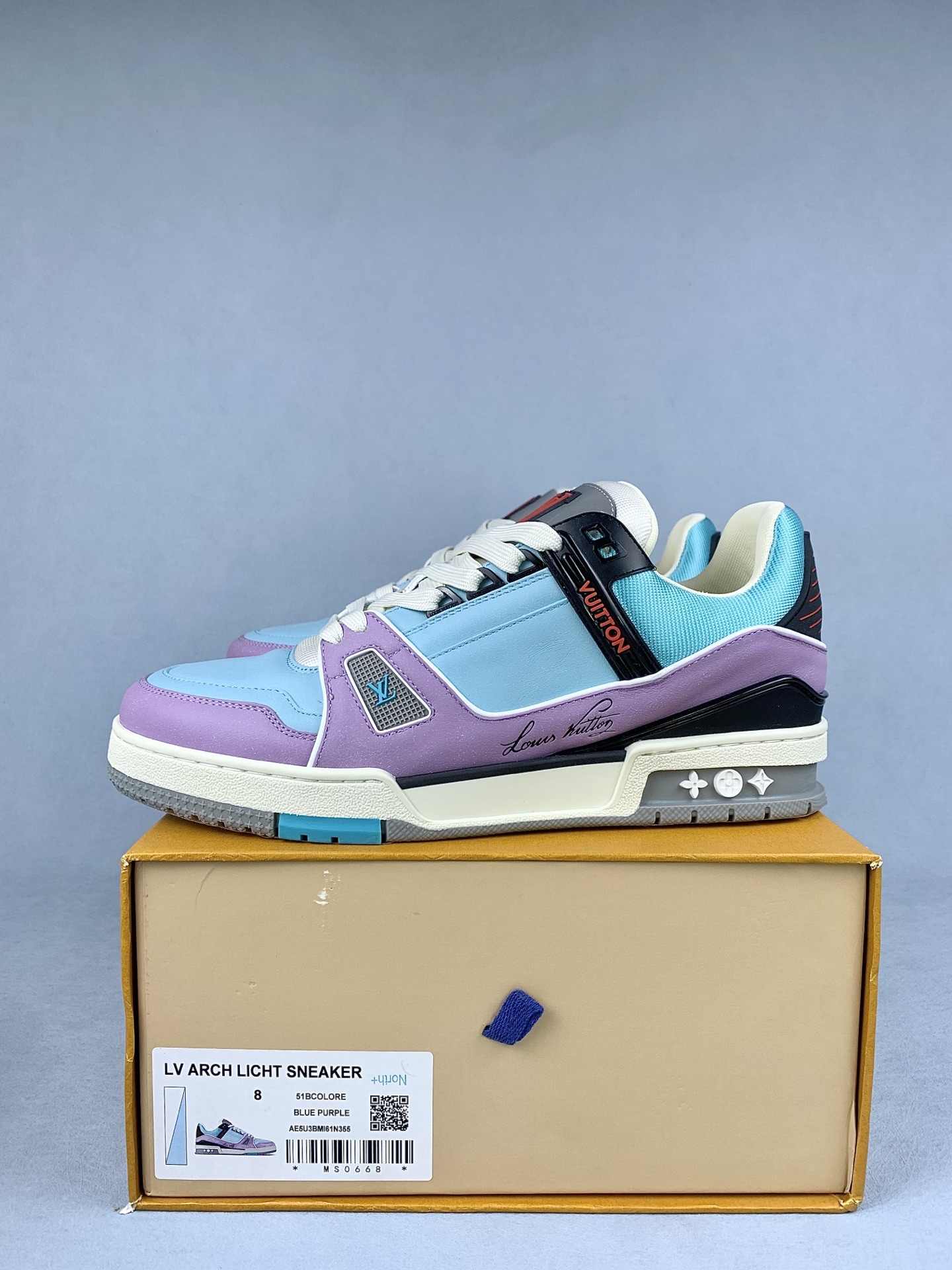 LV Trainer Sneaker