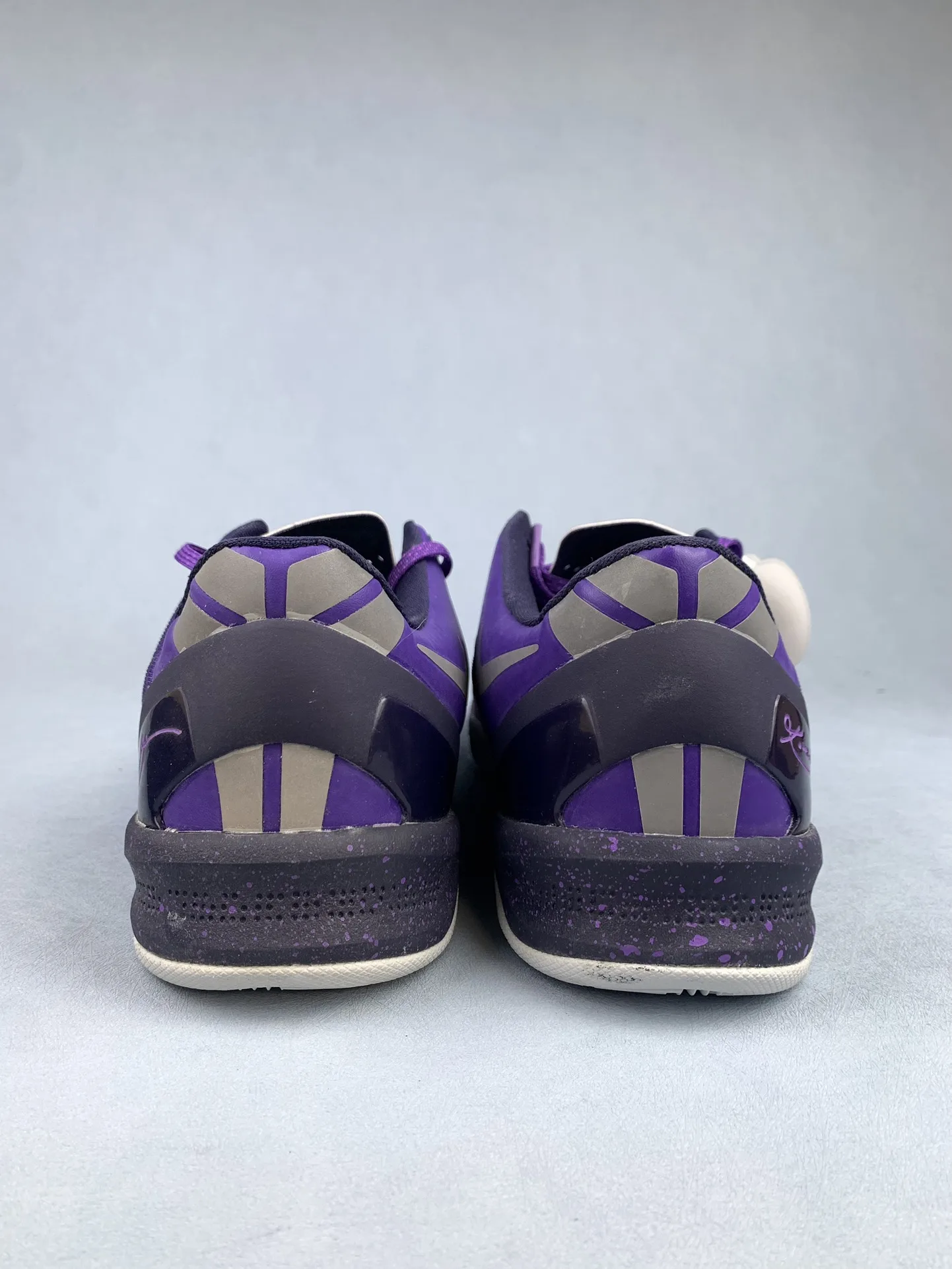 Kobe 8 'Purple Gradient' Basketball Shoes product photo from LabelPicks