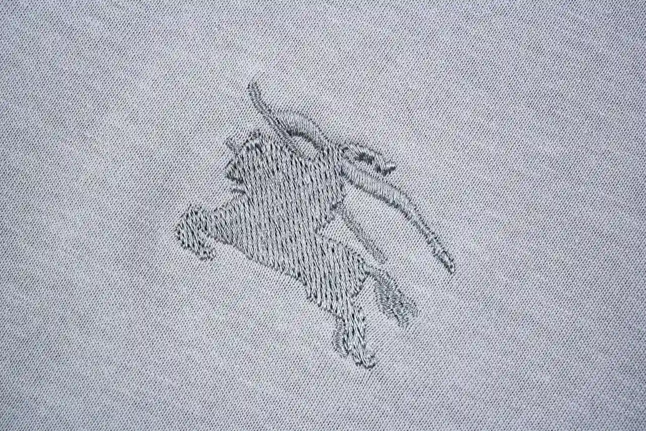Burberry Light Grey Check Shoulder Equestrian Knight Cotton T-Shirt product photo from LabelPicks