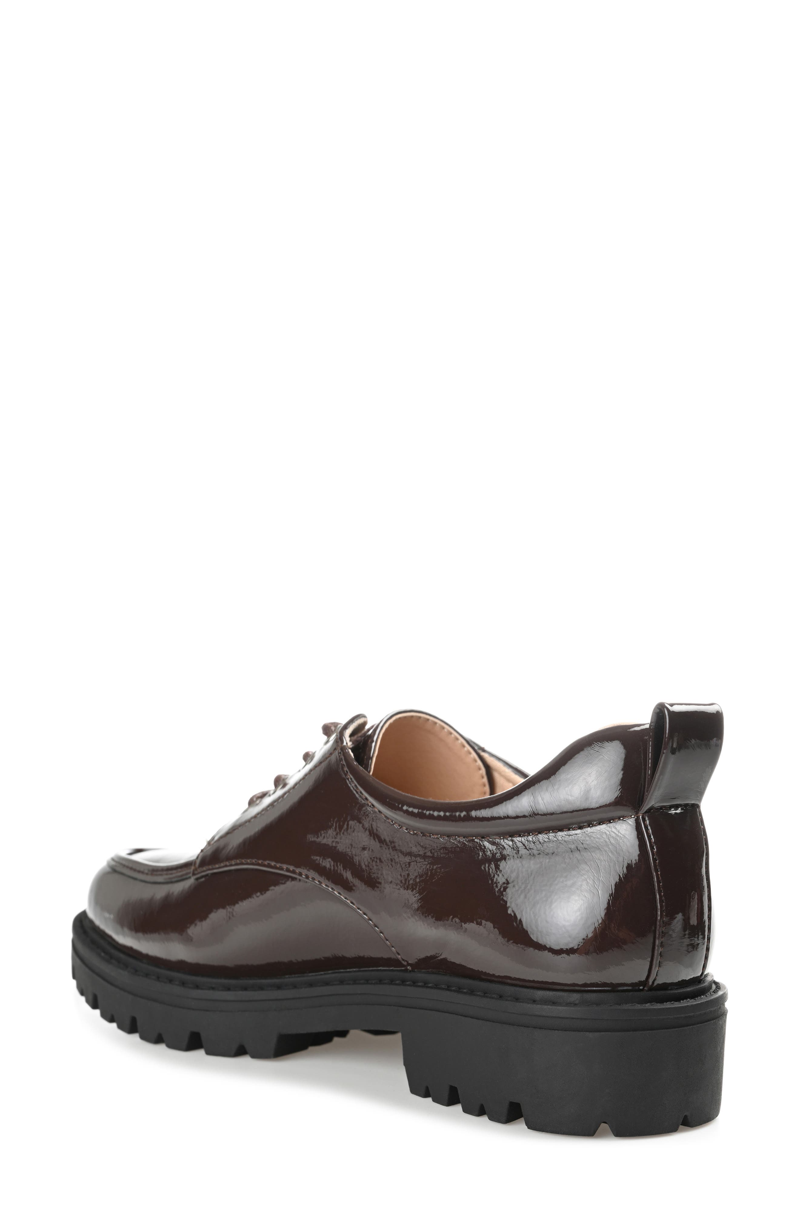 Journee Collection Zina Lug Sole Derby - Wide Width