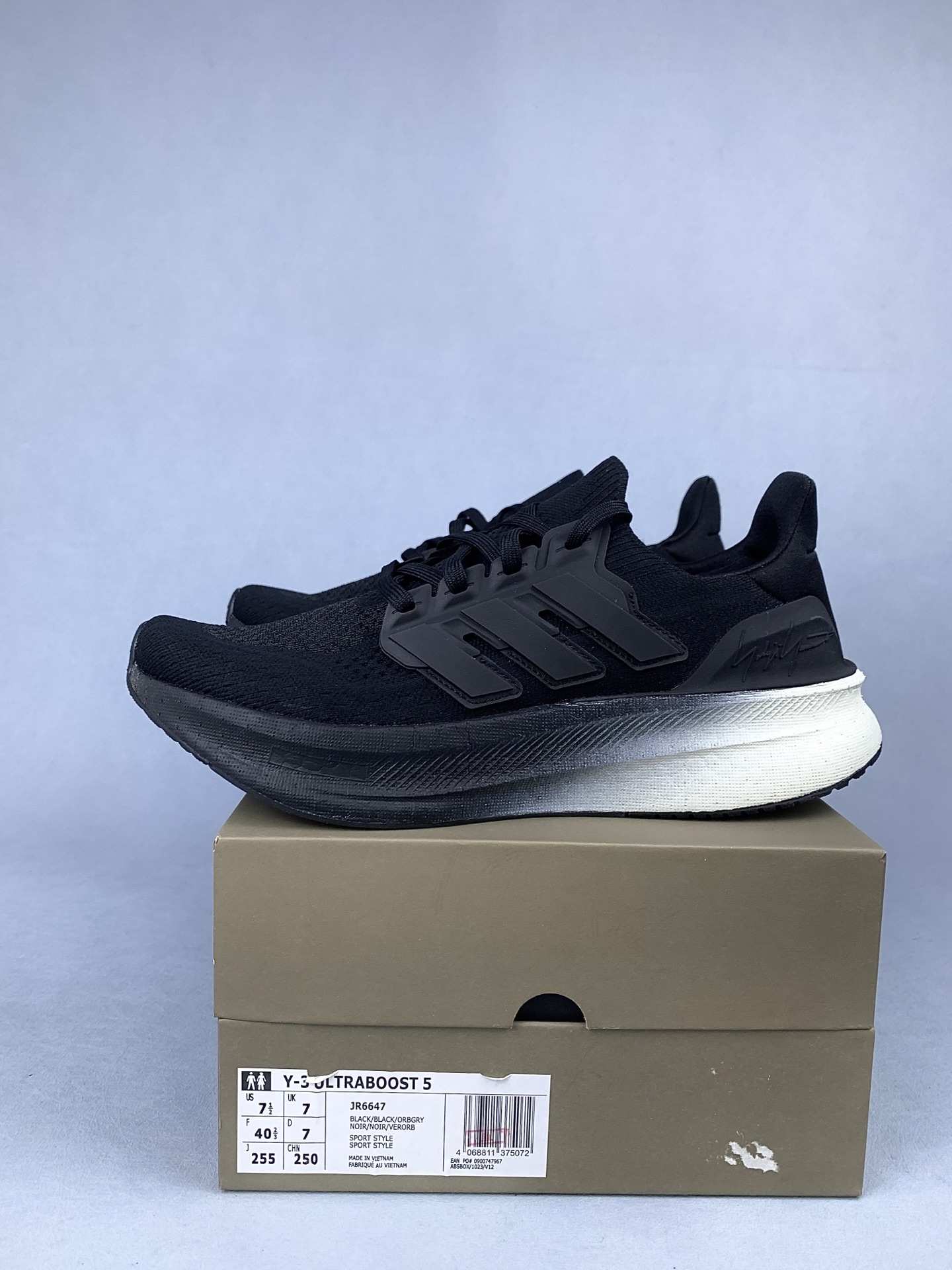 Y-3 Ultraboost 5 Shoes