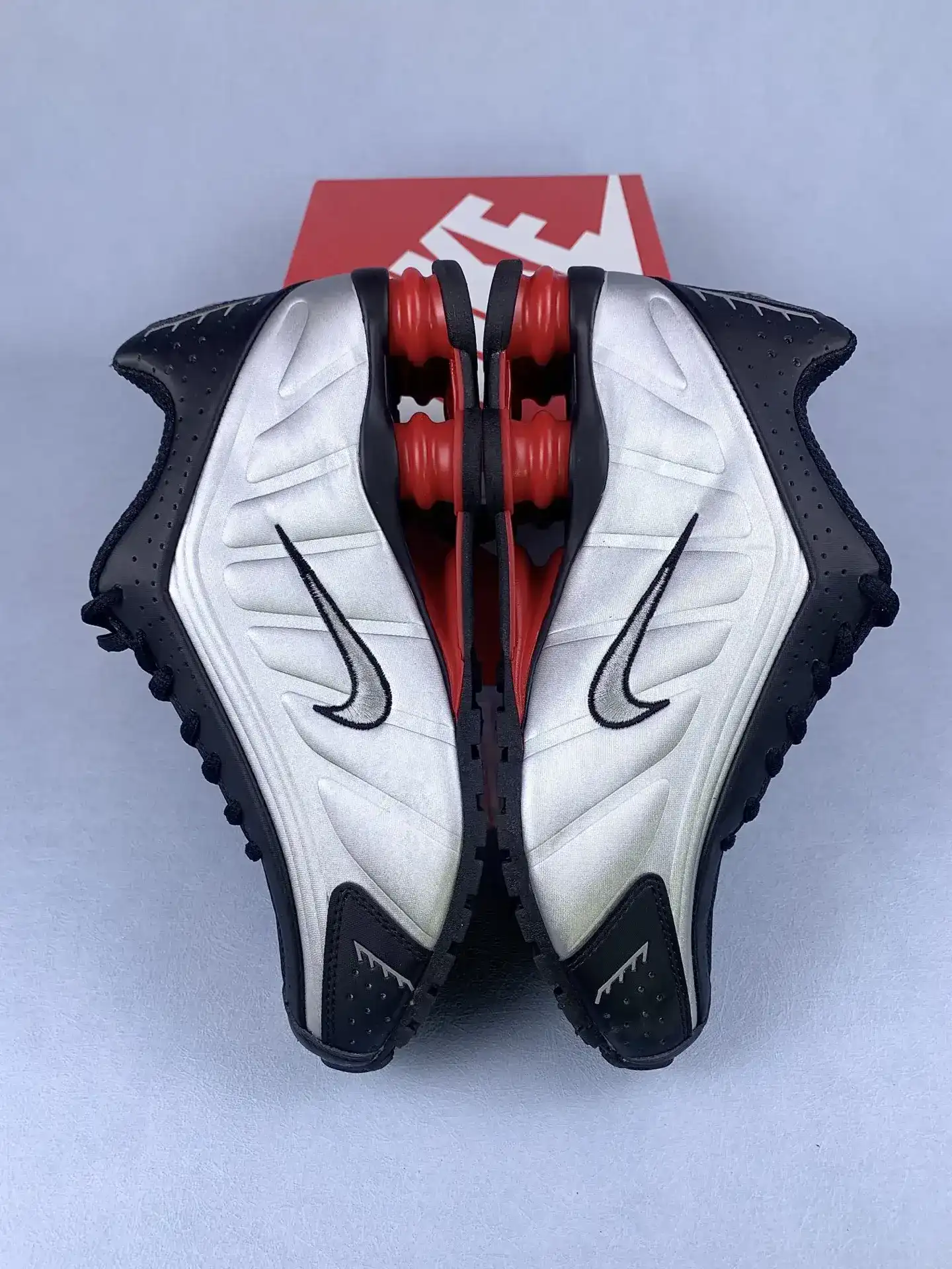 Nike Shox R4 Shoes product photo from LabelPicks