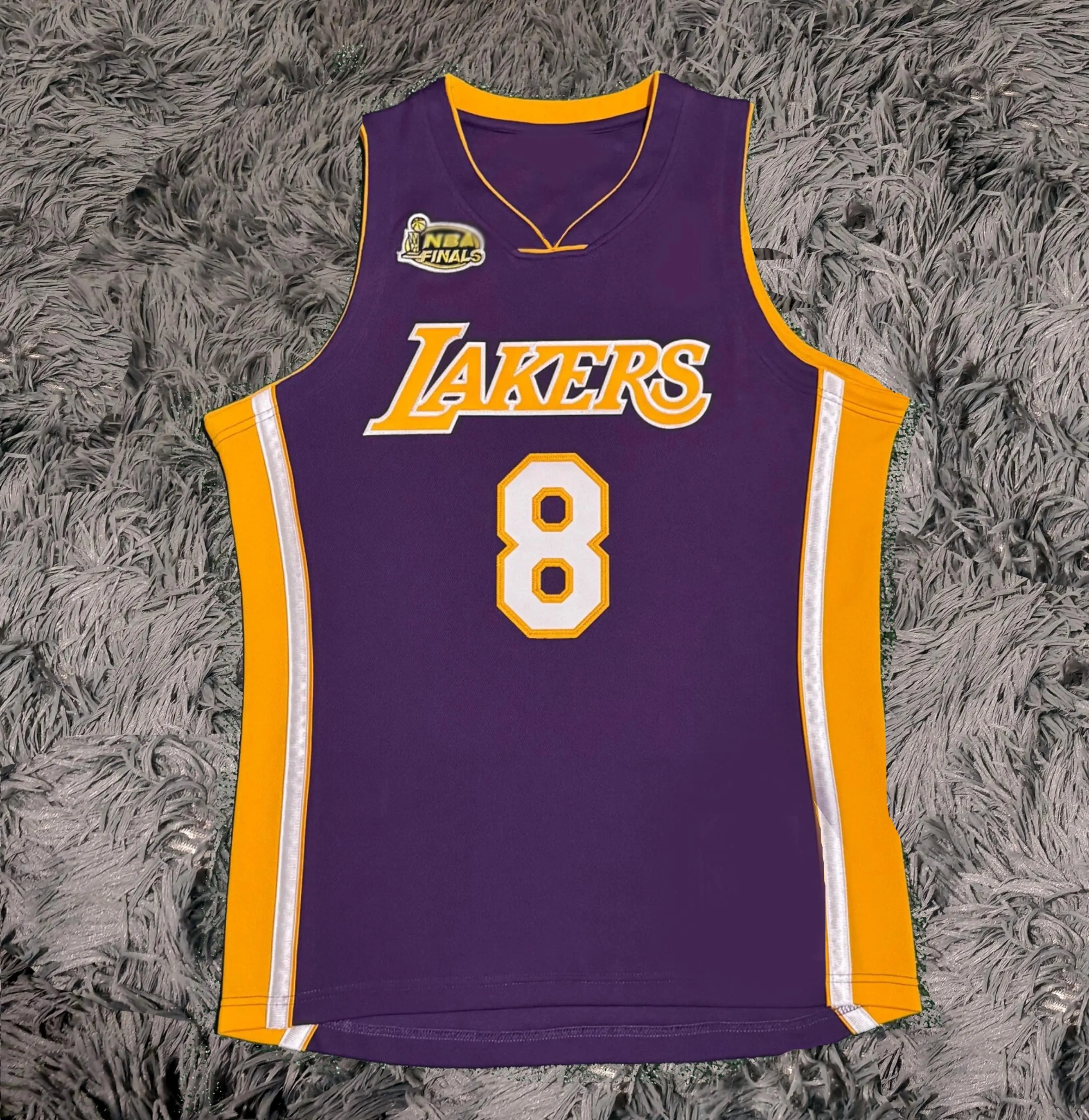Kobe Bryant SIGNED Los Angeles Lakers Finals #8 Signature Jersey/Shirt - COA - 00/01
