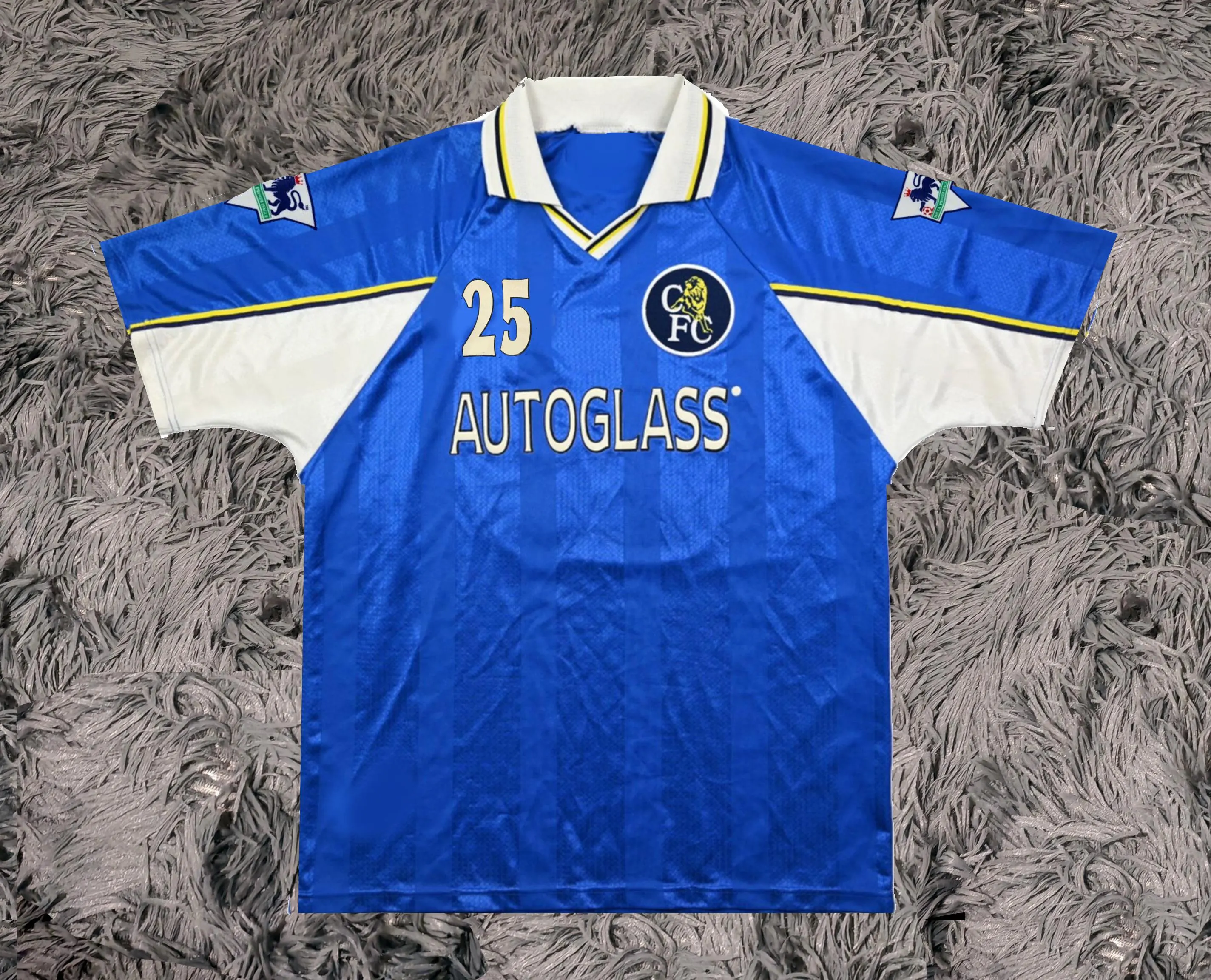 Gianfranco Zola SIGNED Chelsea Home 97/98 Home Jersey/Shirt - COA - 1997 Retro