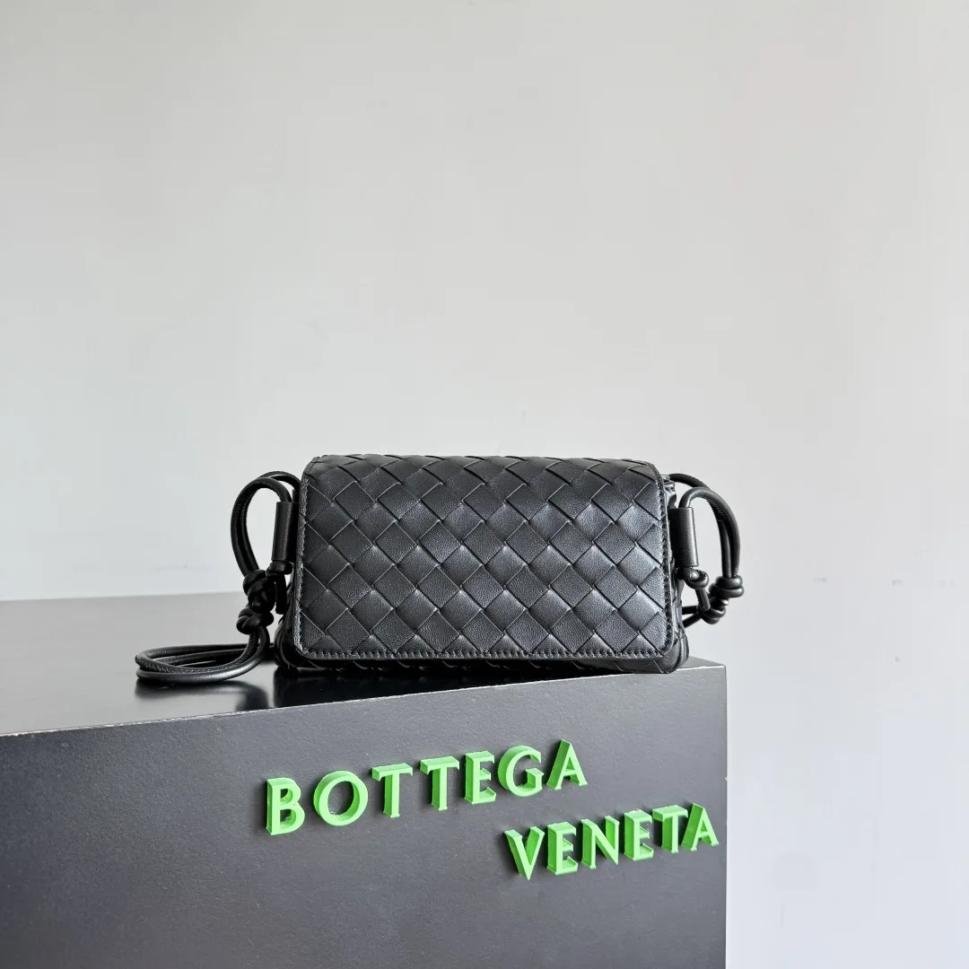 Bottega Veneta Notturno Clutch product photo from LabelPicks