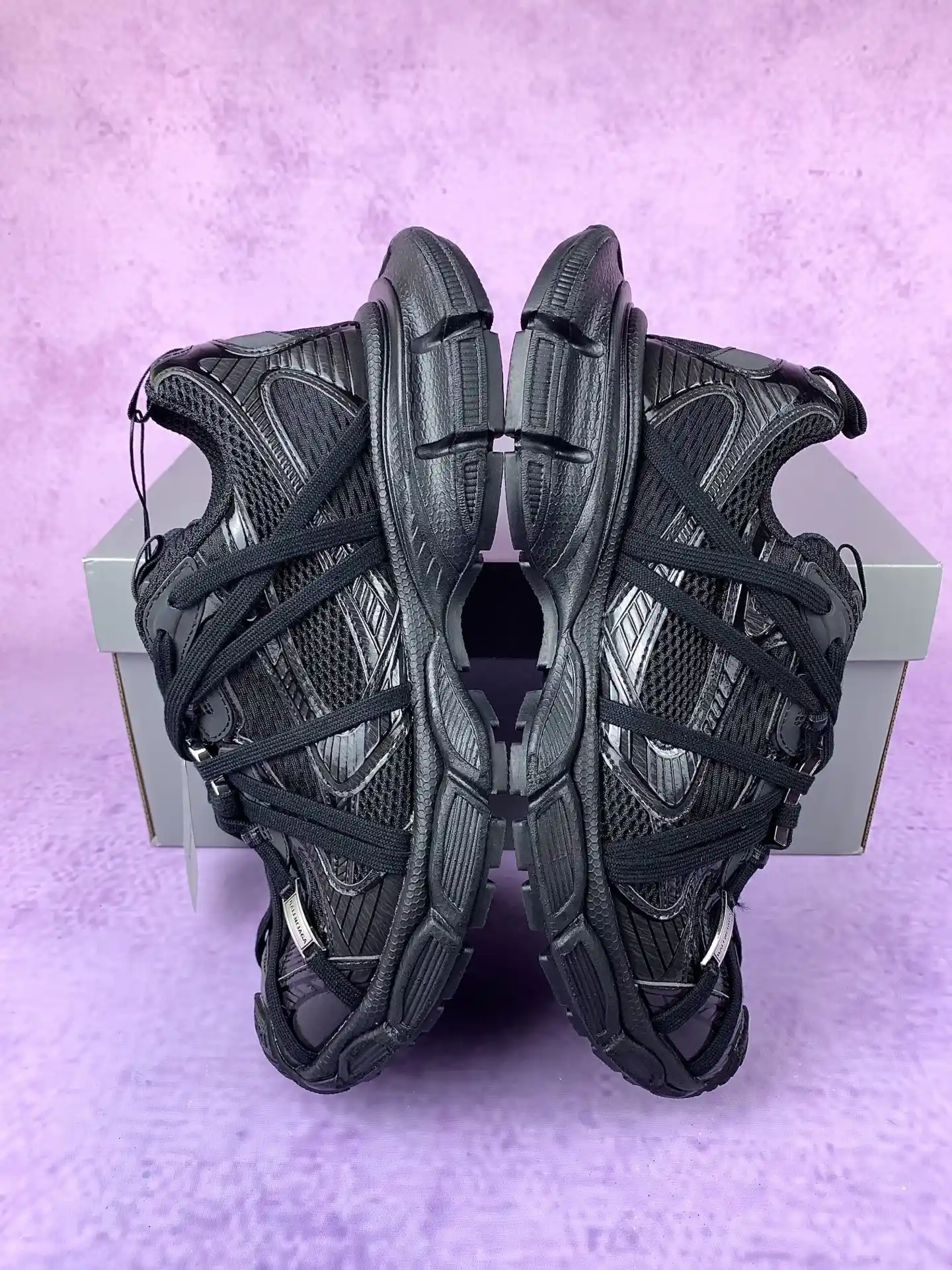 3XL Extreme Laces B Sneaker in Black product photo from LabelPicks