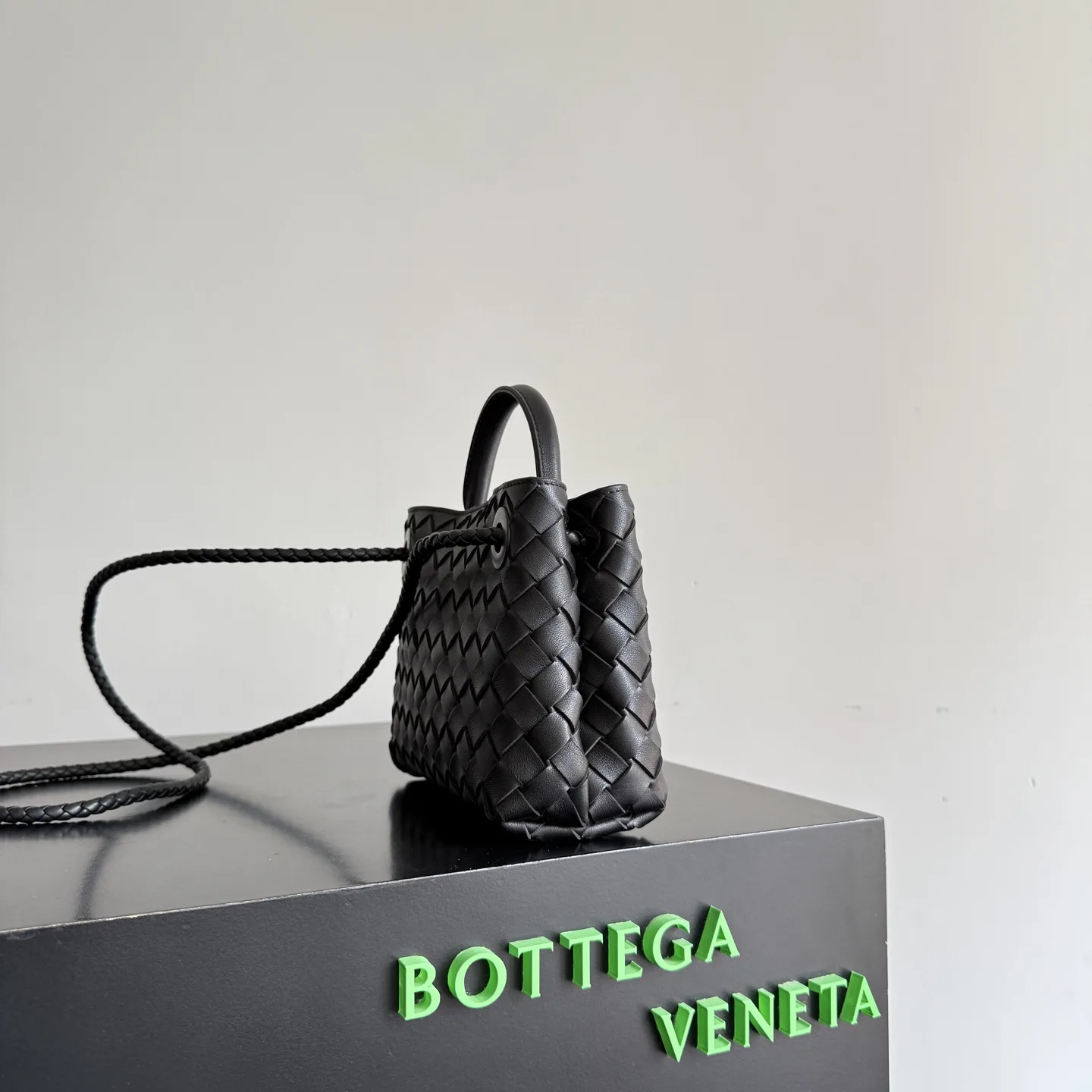 Bottega Veneta Andiamo Intrecciato Woven Leather Top Handle Bag product photo from LabelPicks