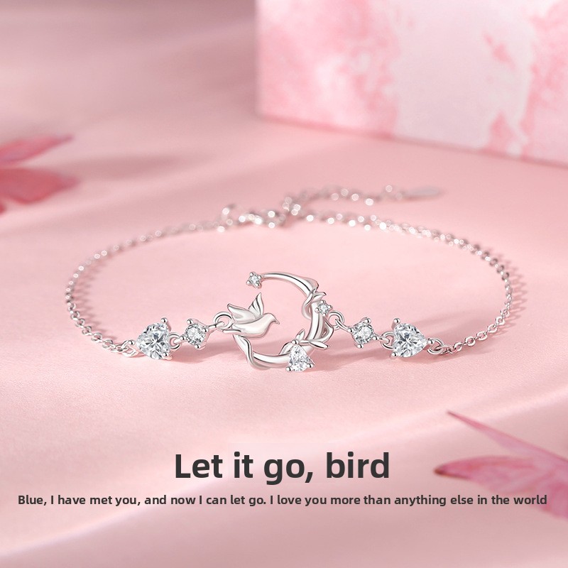 Original Korean-style fashion bracelet featuring a bird design, crafted from 925 sterling silver, versatile and stylish, with a unique and sophisticated look, perfect as a 520 Valentine's Day gift