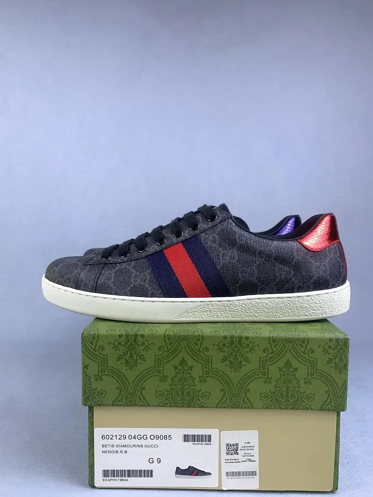Gucci Ace GG Supreme sneaker product photo from LabelPicks