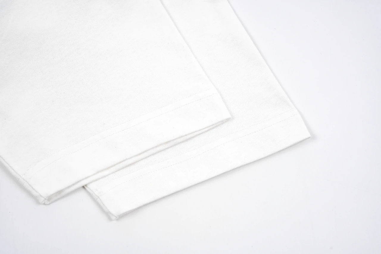 Burberry White Beach Graphic T-Shirt product photo from LabelPicks