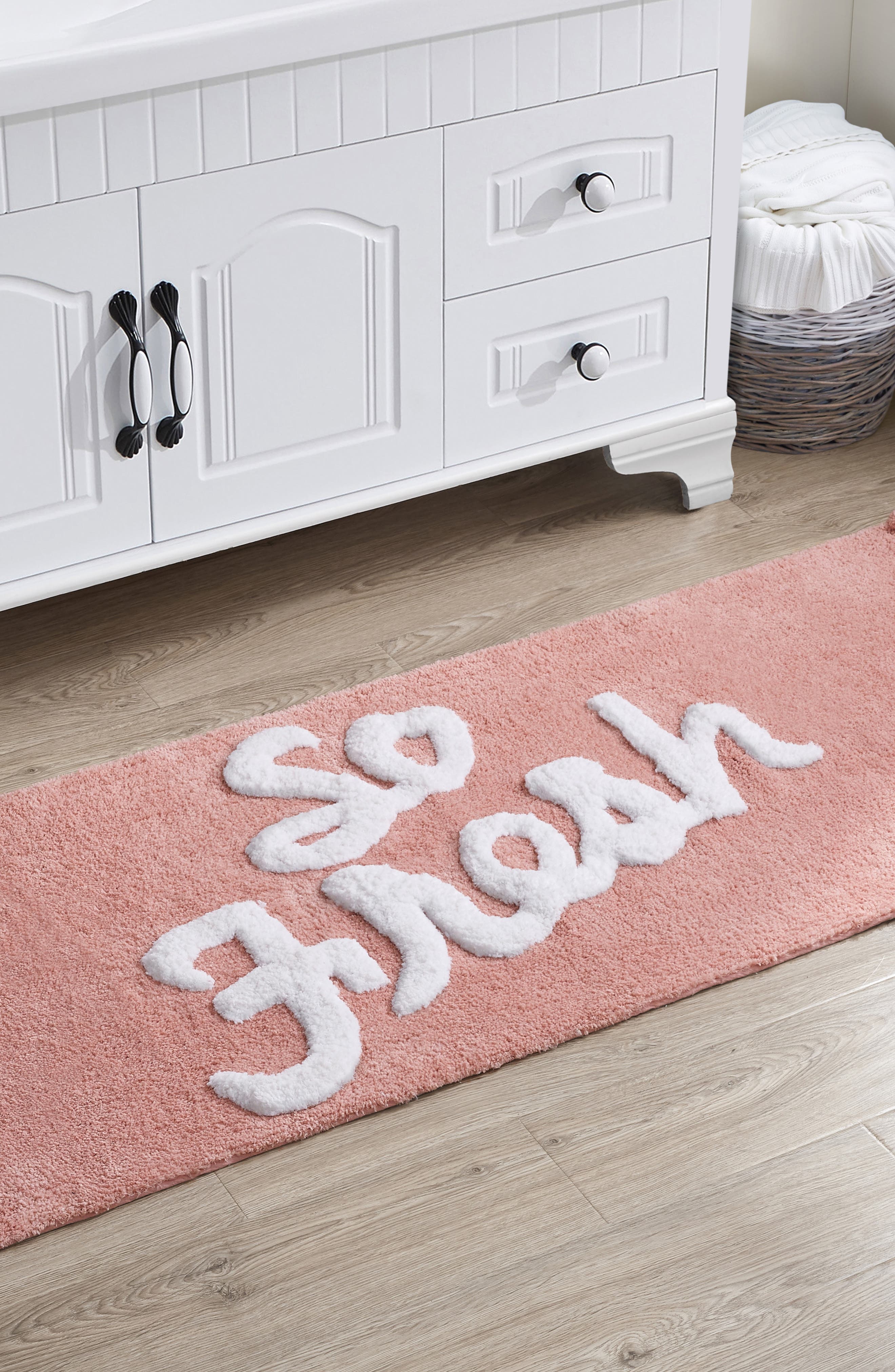 VCNY HOME 'So Fresh' Pompom Pink Bath Rug