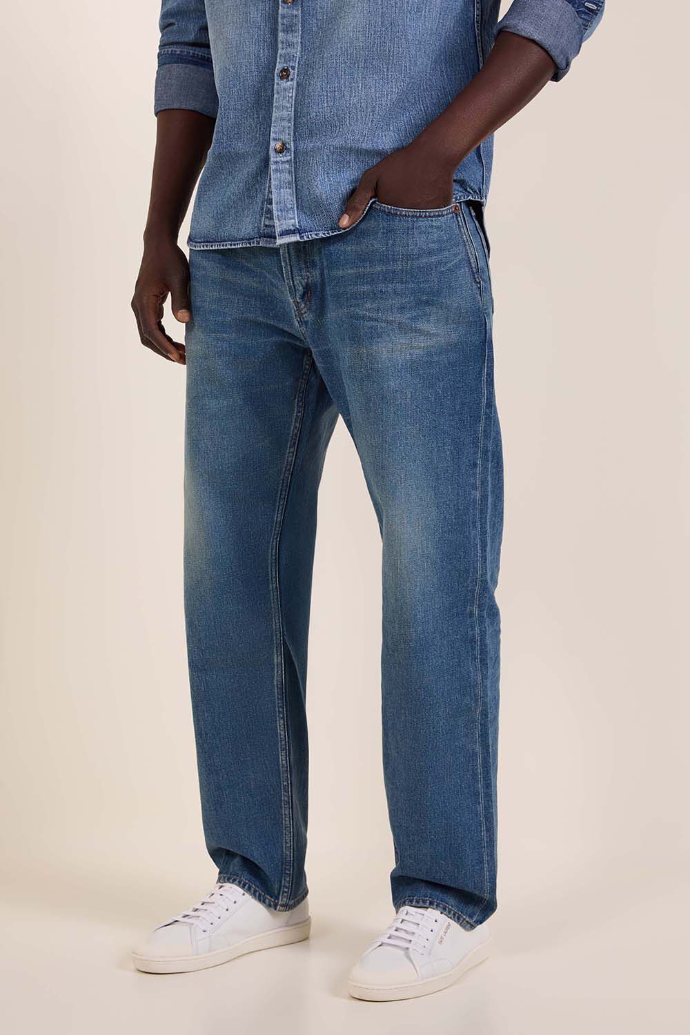SAINT LAURENT מכנסי ג'ינס בגזרה ישרה