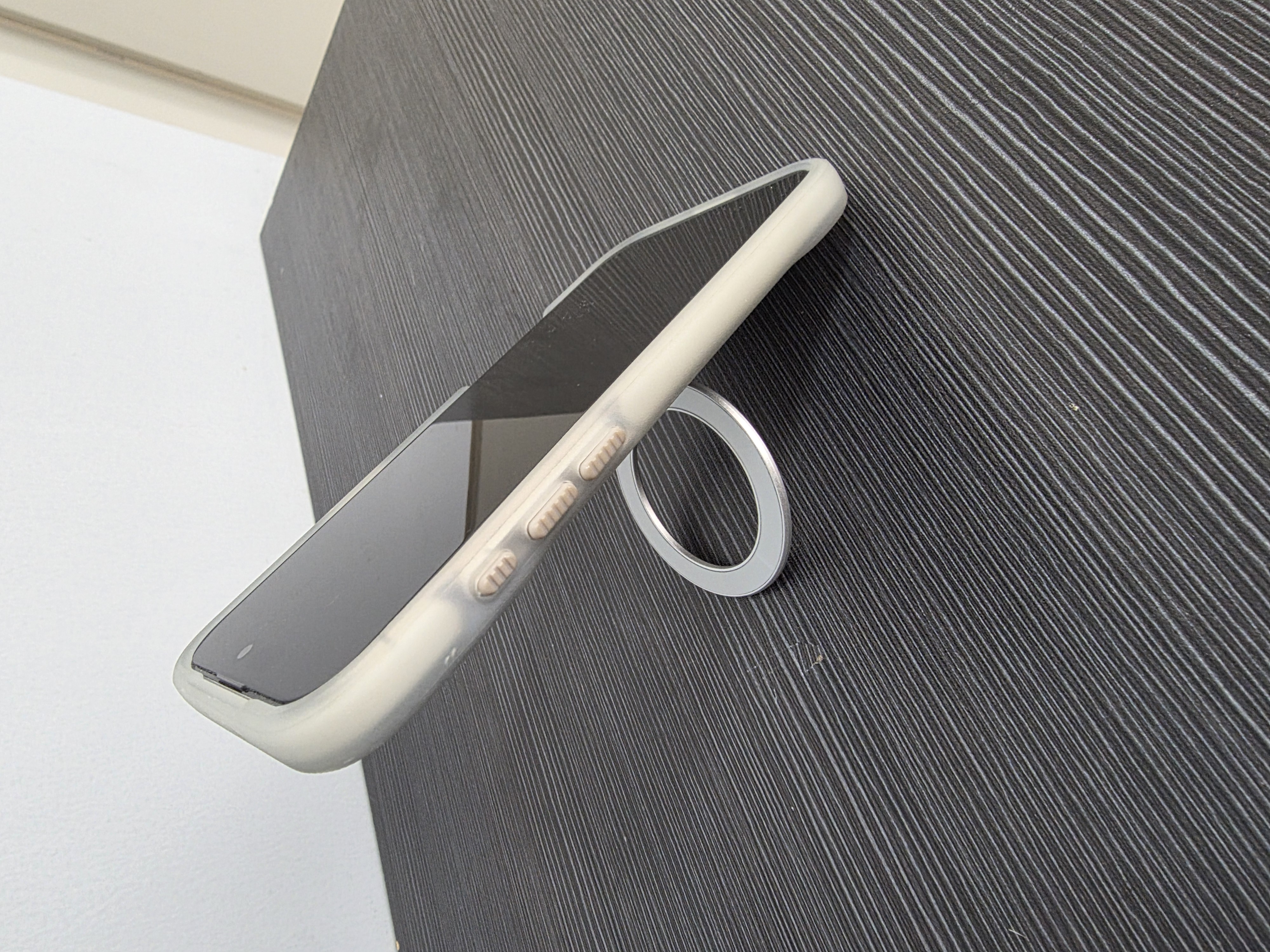 AULUMU G09 iPhone and android Magsafe Stand for Dual Magnetic Dual Bearing Brand New - GreshamTech
