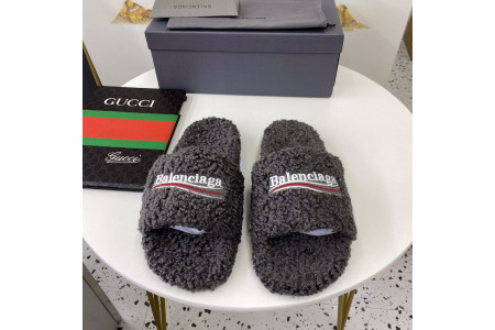 Balenciaga Furry Slide
