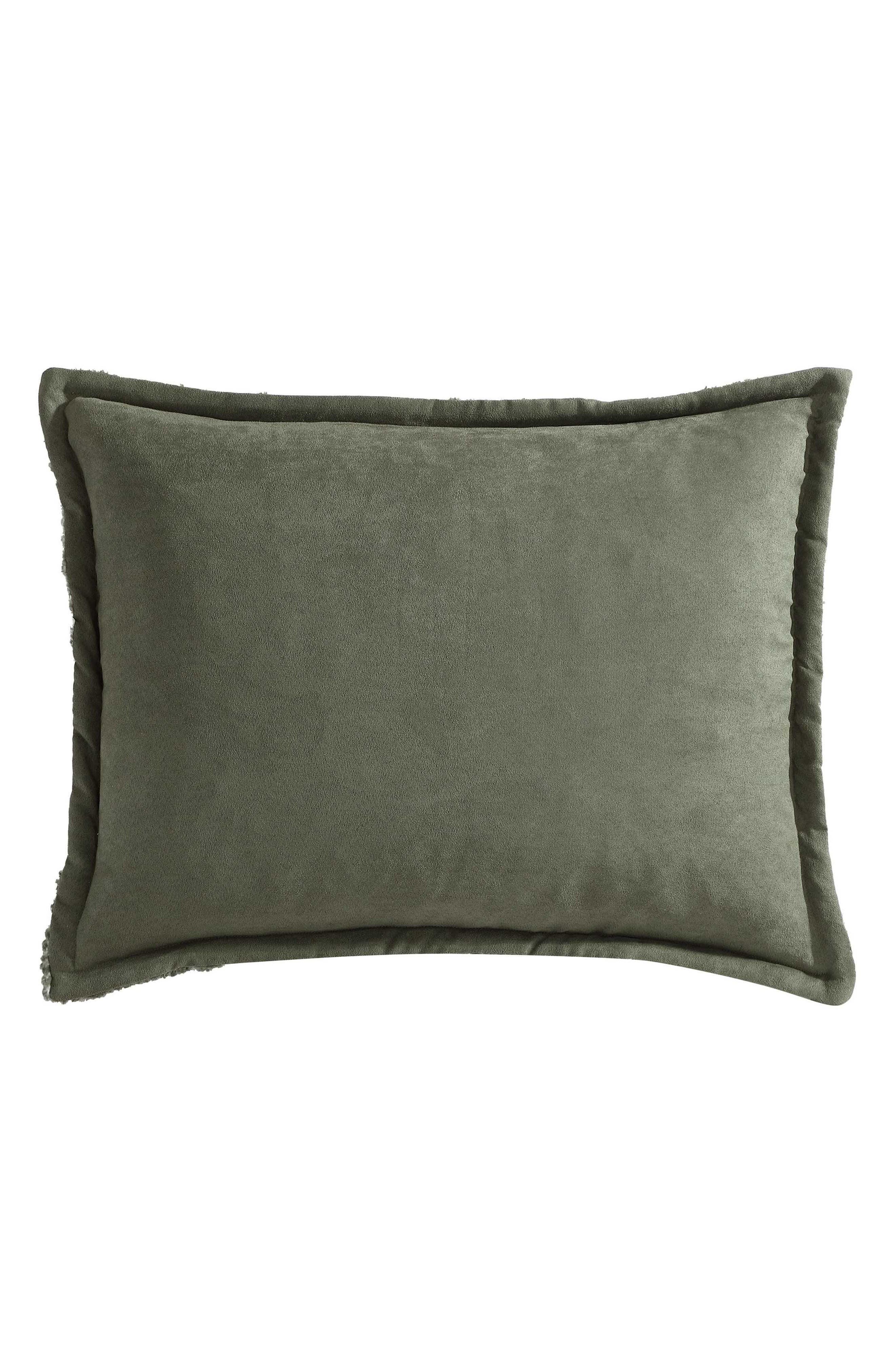 Eddie Bauer Big Lake Plaid Reversible Faux Shearling Comforter Set