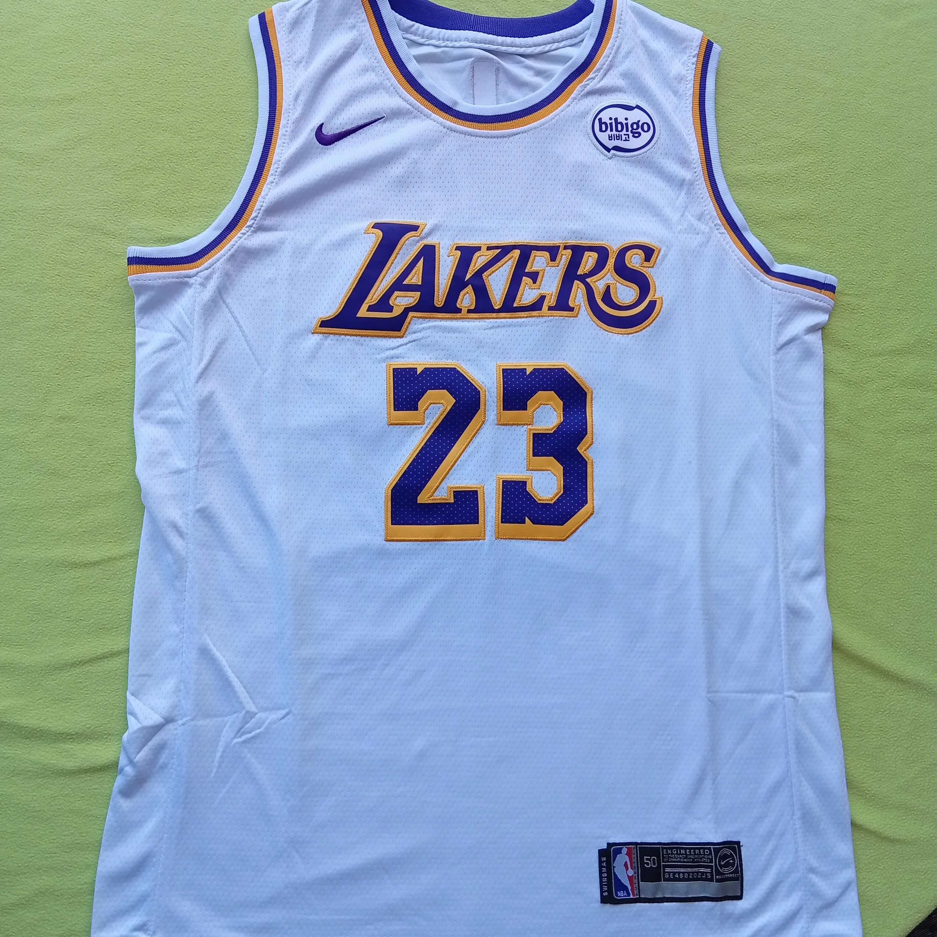 LeBron James Signed Autographed Los Angeles Lakers Basketball Jersey with COA
