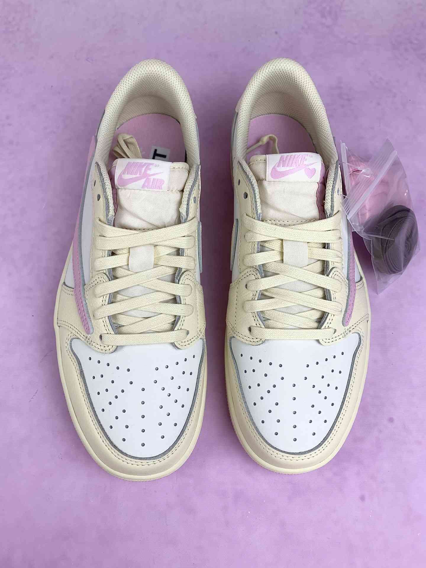 Air Jordan 1 Low OG SP Shoes