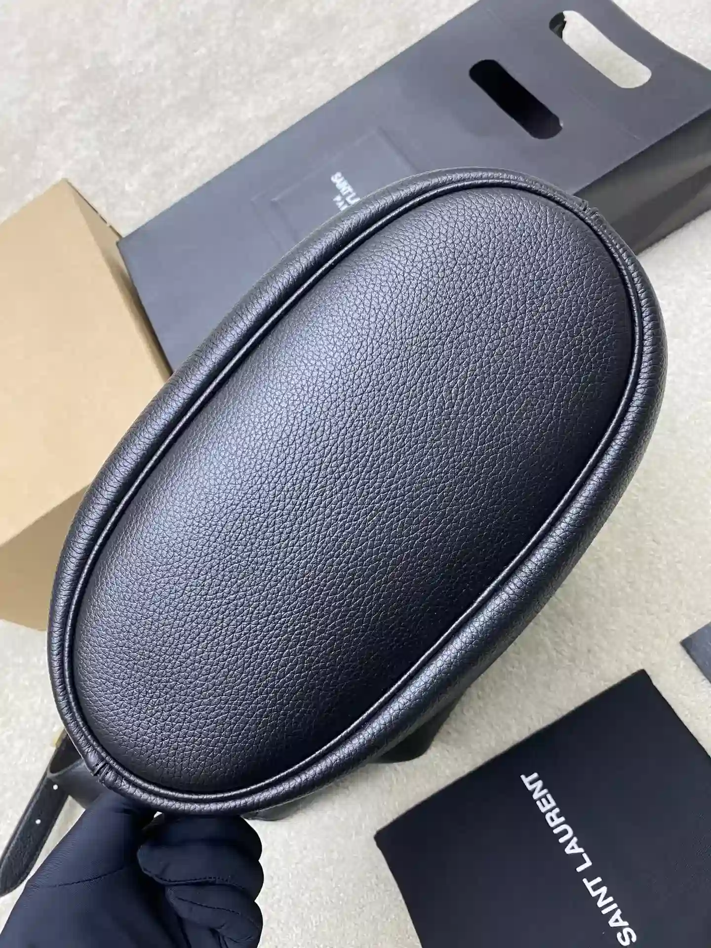 Saint Laurent Le 5 A 7 Black Grained Leather Hobo Bag product photo from LabelPicks