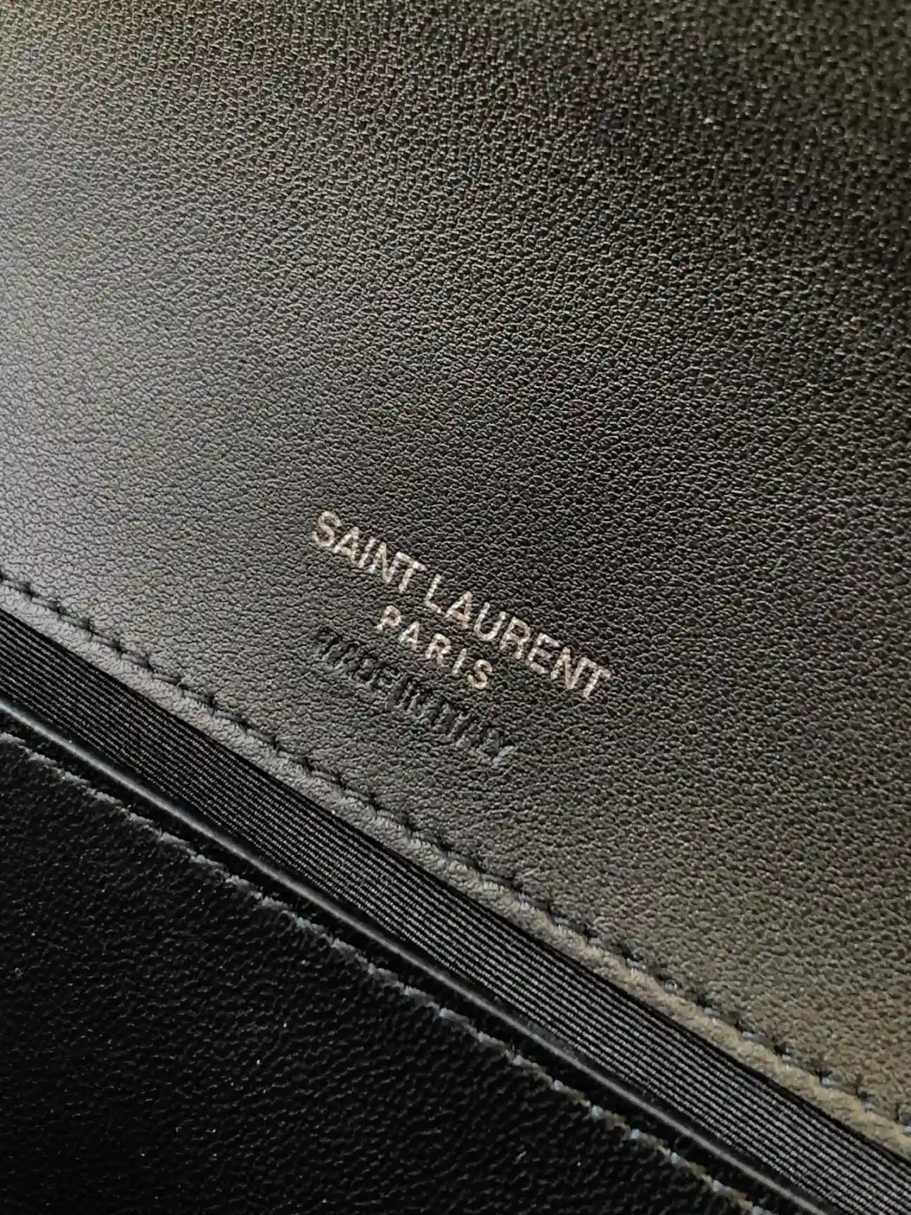 Saint Laurent Loulou Black Lambskin Shoulder Bag product photo from LabelPicks
