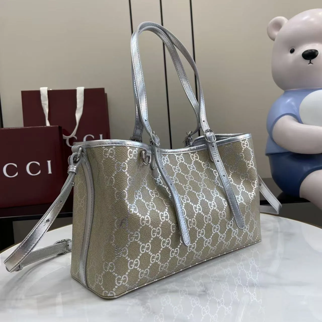 Gucci Beige Tote Bag product photo from LabelPicks