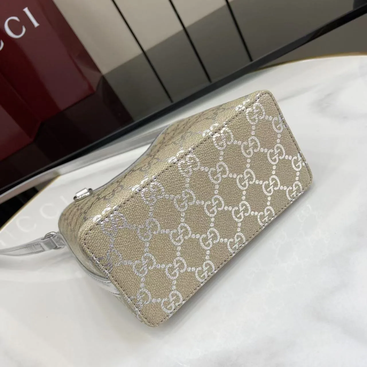 Gucci Soft-Structured Bucket Bag product photo from LabelPicks