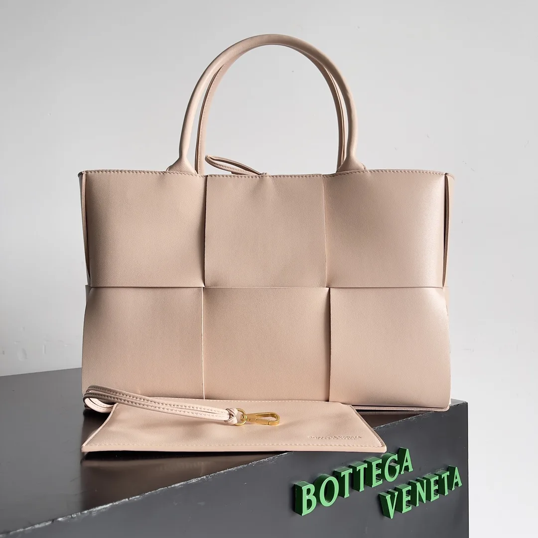 Bottega Veneta Intrecciato Woven Leather Tote Bag product photo from LabelPicks