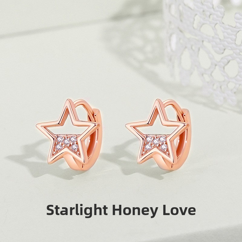 Five-pointed star earrings, made of 925 sterling silver, featuring a hollow star design, perfect for a youthful and trendy summer look. These simple and versatile earrings are a must-have accessory