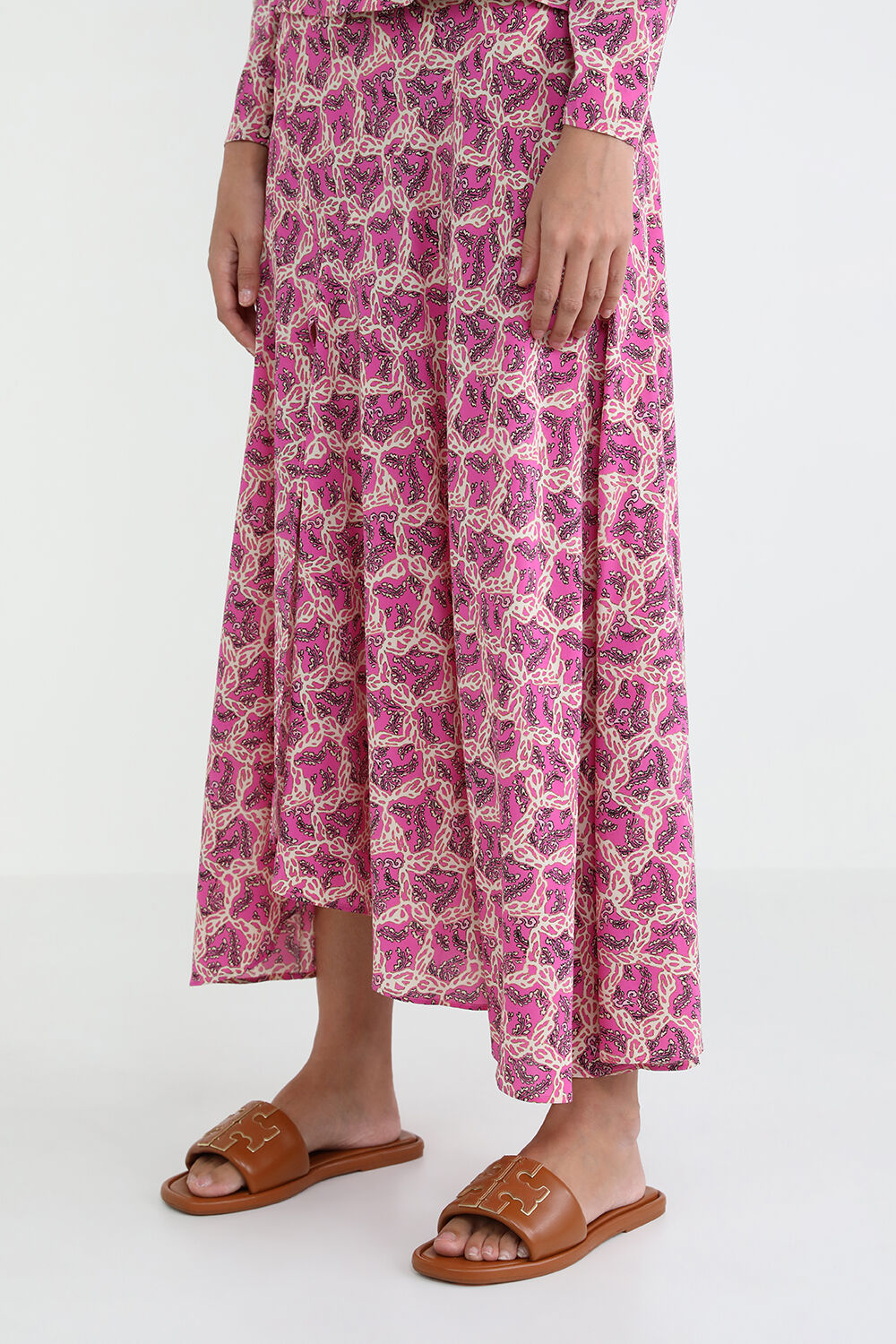 TORY BURCH כפכפי דאבל טי מעור