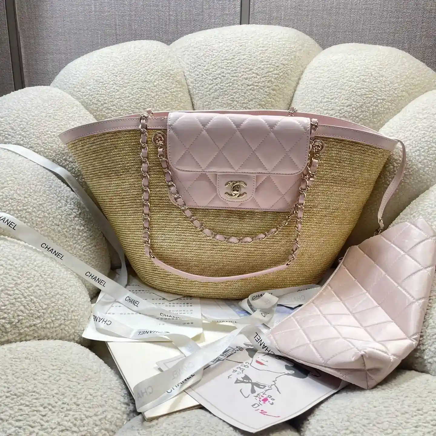 Chanel White Straw Woven Tote Bag product photo from LabelPicks