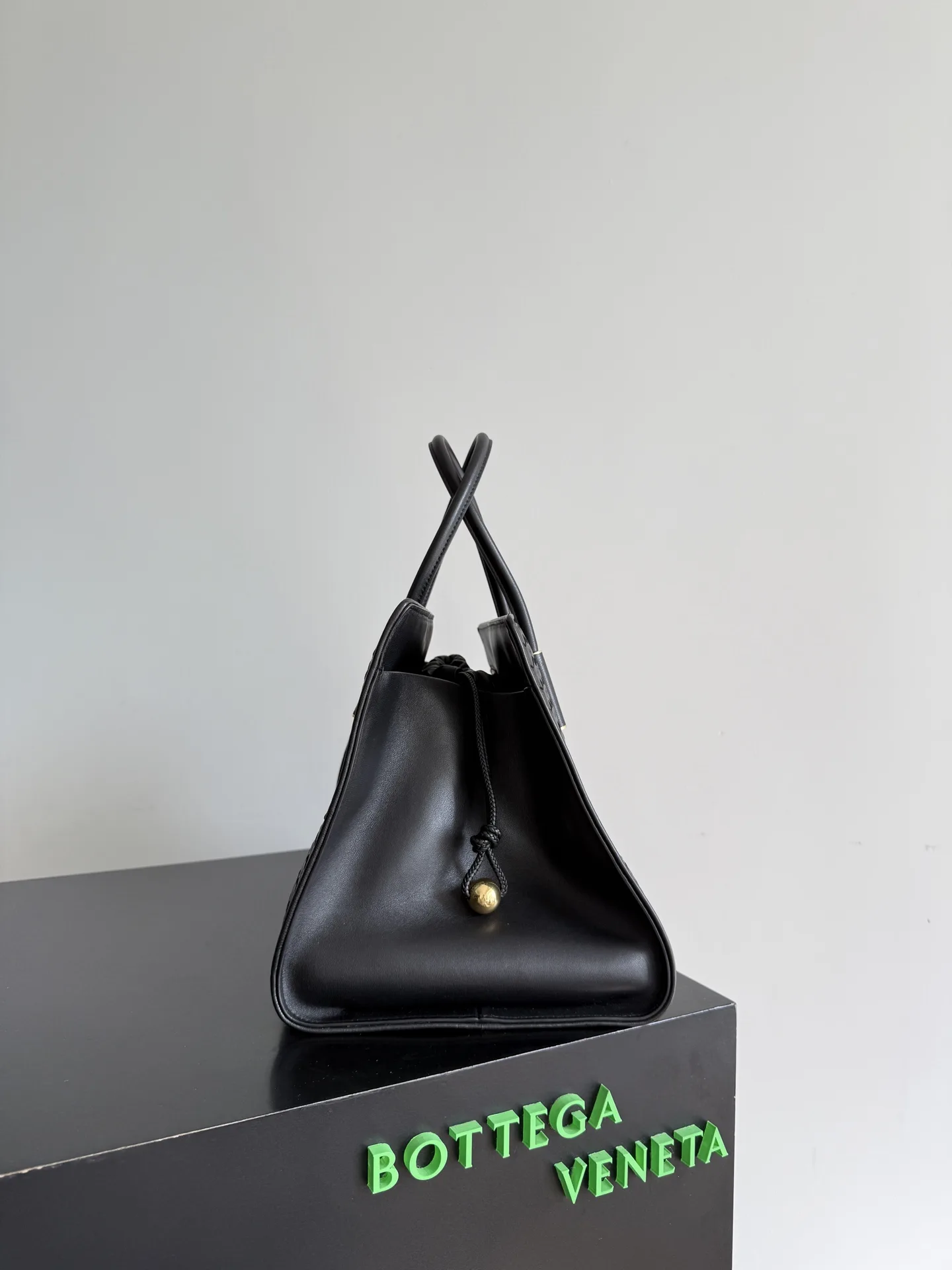 Bottega Veneta Intrecciato Woven Leather Dustbag Tote Bag product photo from LabelPicks