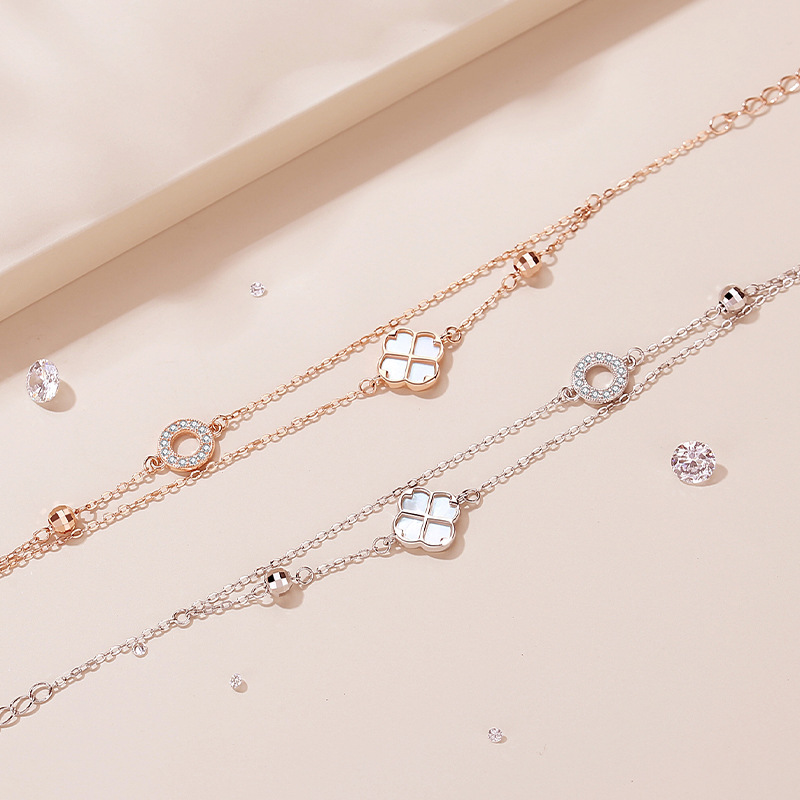 Double-layer four-leaf clover bracelet for women, featuring summer rose gold and white mother-of-pearl, trendy and minimalist design, a unique forest-style piece of jewelry, made of pure silver