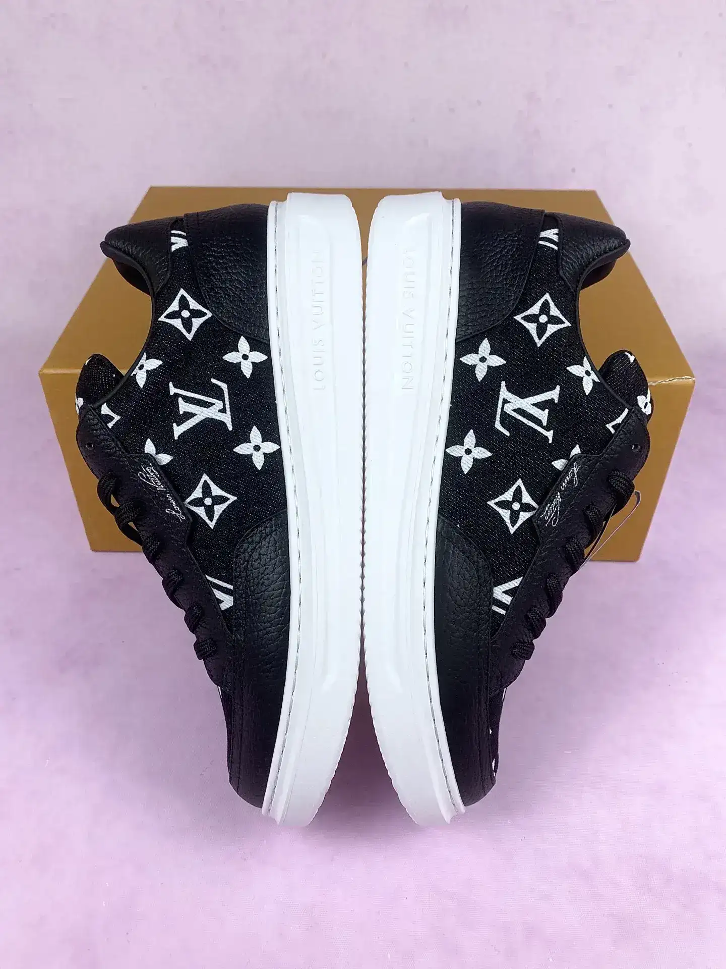 Beverly Hills Sneaker product photo from LabelPicks
