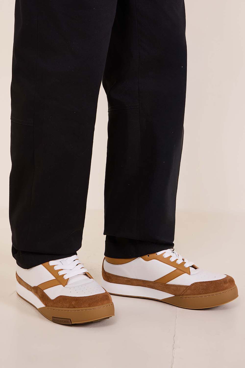 GIVENCHY נעלי סניקרס