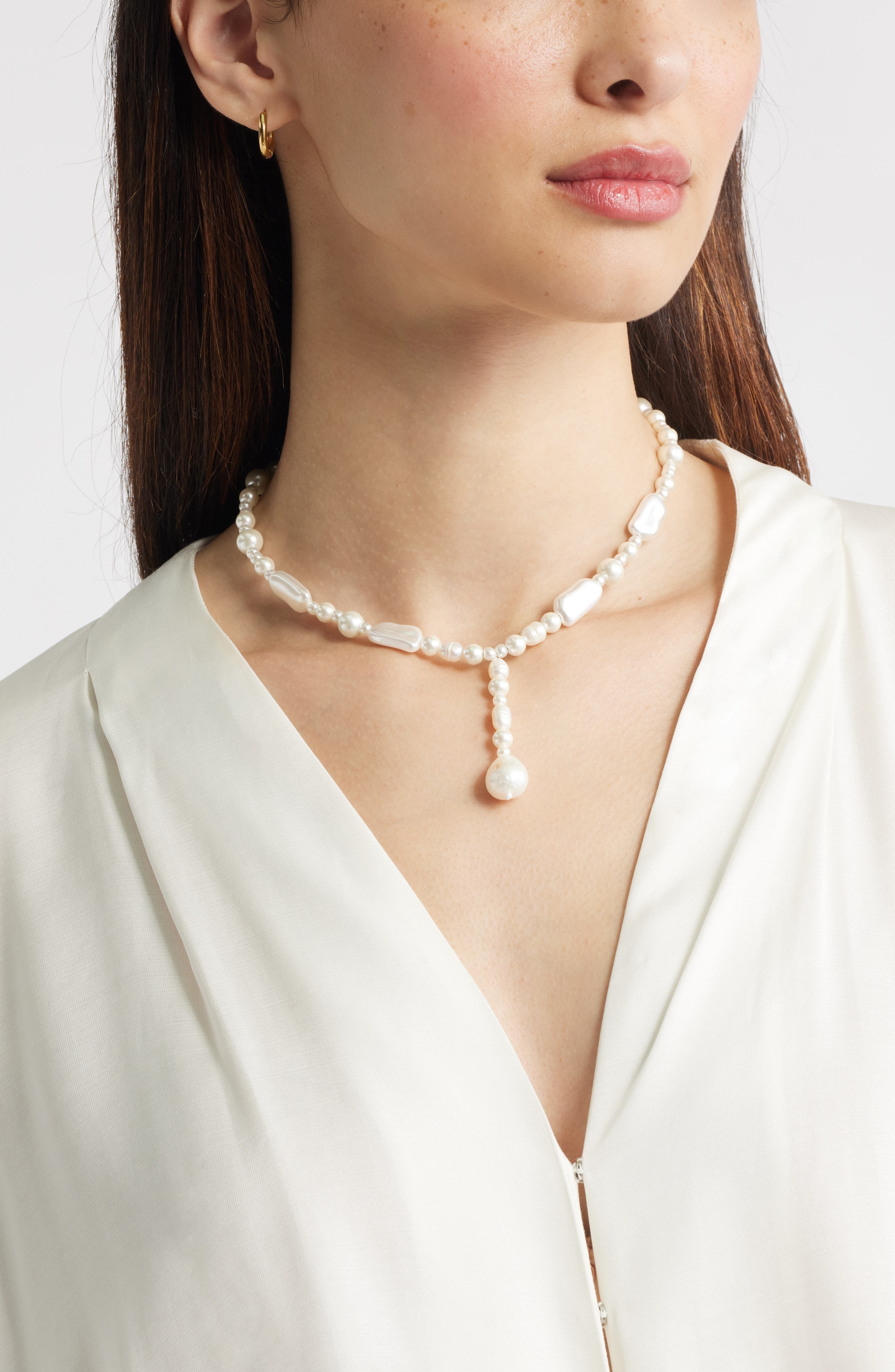 Nordstrom Mixed Faux Pearl Y-Necklace