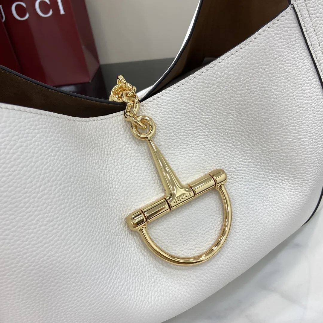 Gucci White Grained Leather Shoulder Bag product photo from LabelPicks