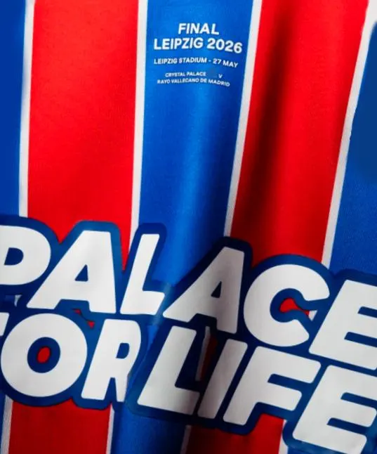 Crystal Palace Team SIGNED 25/26 Conference League Winners Shirt Jersey - COA - 2025