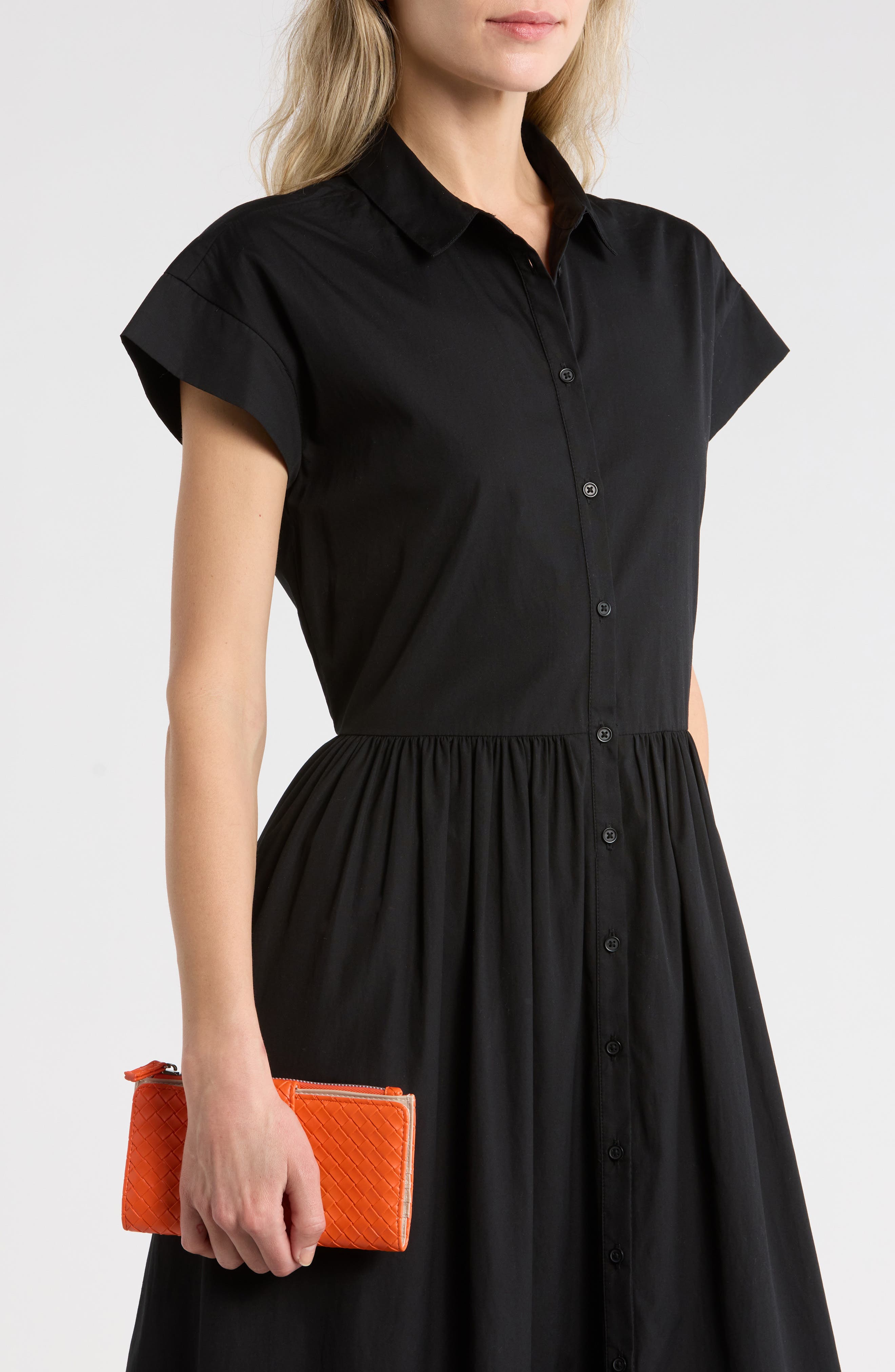 MUNDI SMALL LEATHER GOODS Lottie Woven Faux Leather Clutch