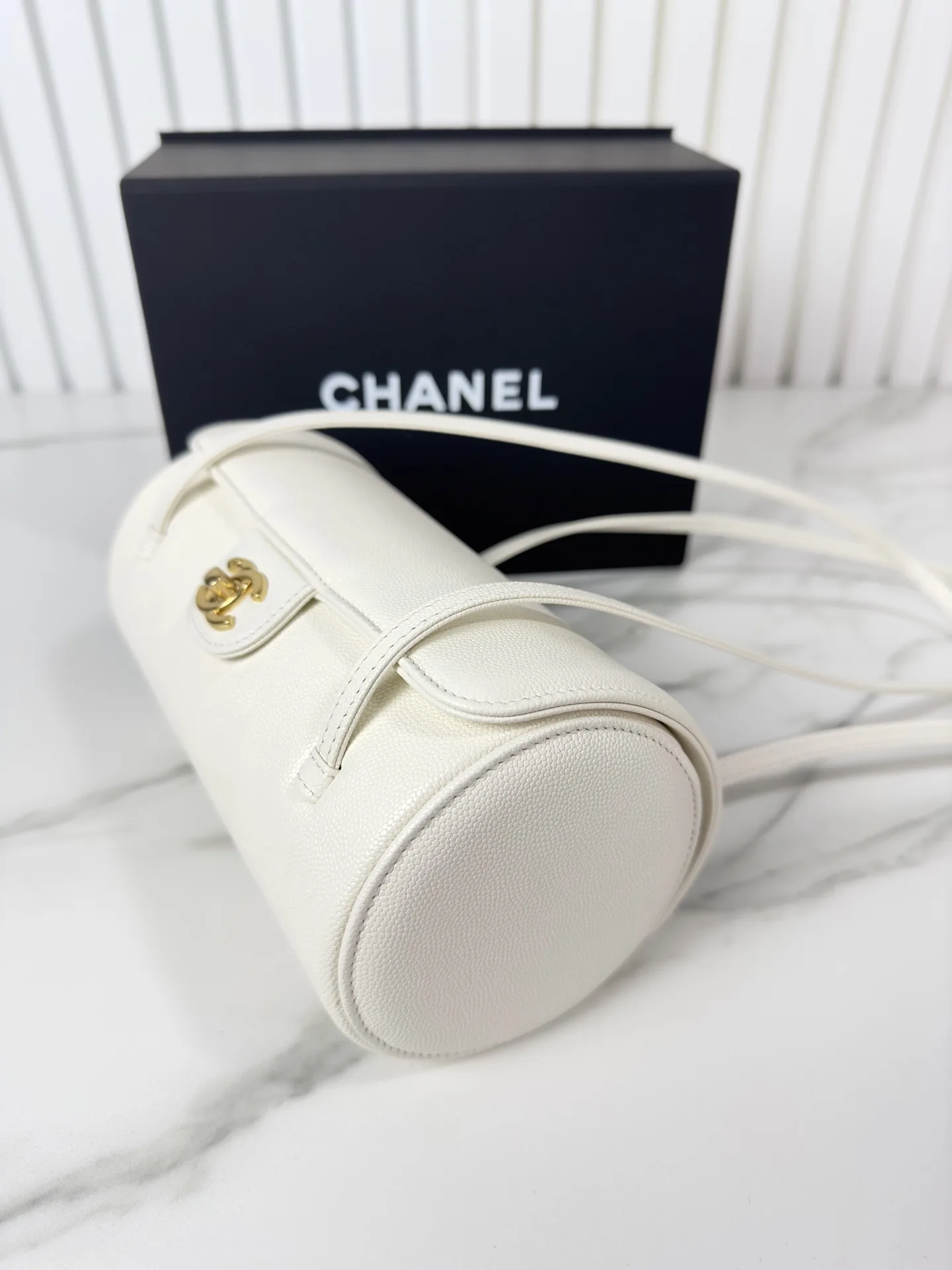Chanel White Top Handle Bag product photo from LabelPicks