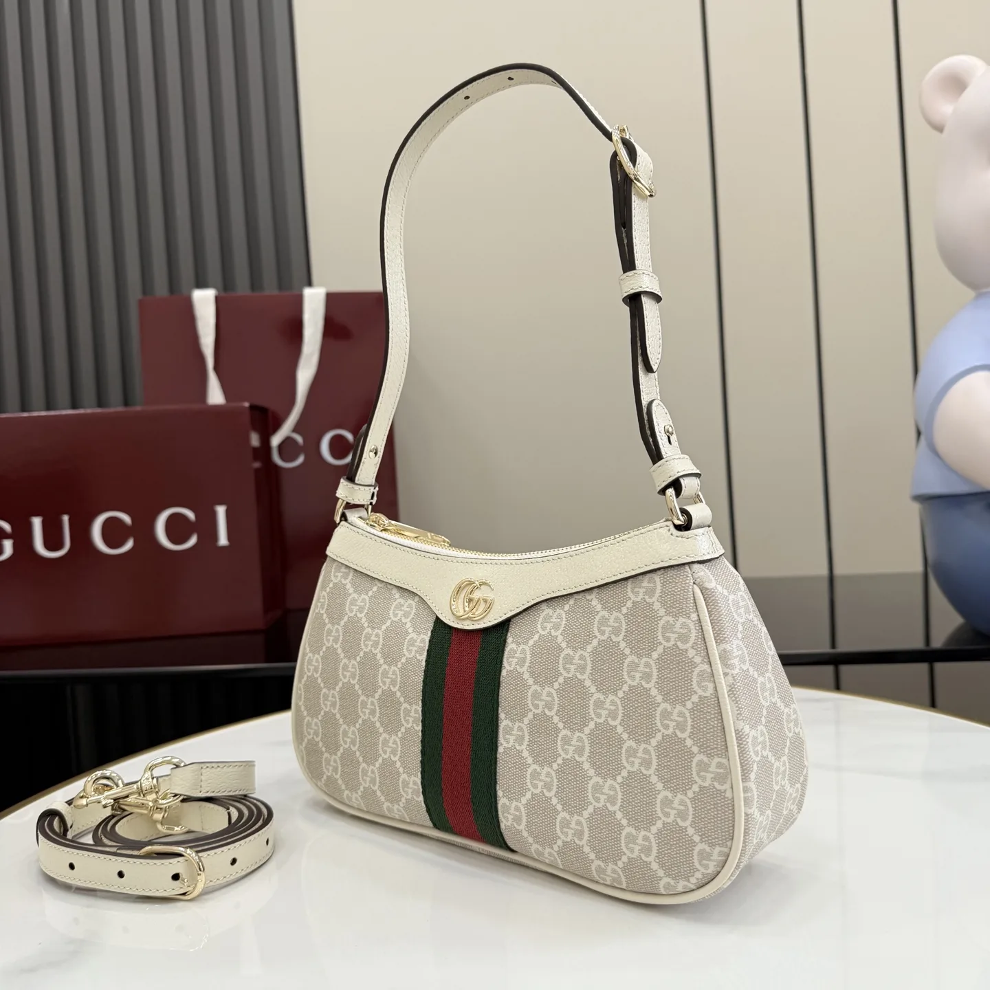 Gucci Ophidia White GG Supreme Canvas Shoulder Bag product photo from LabelPicks