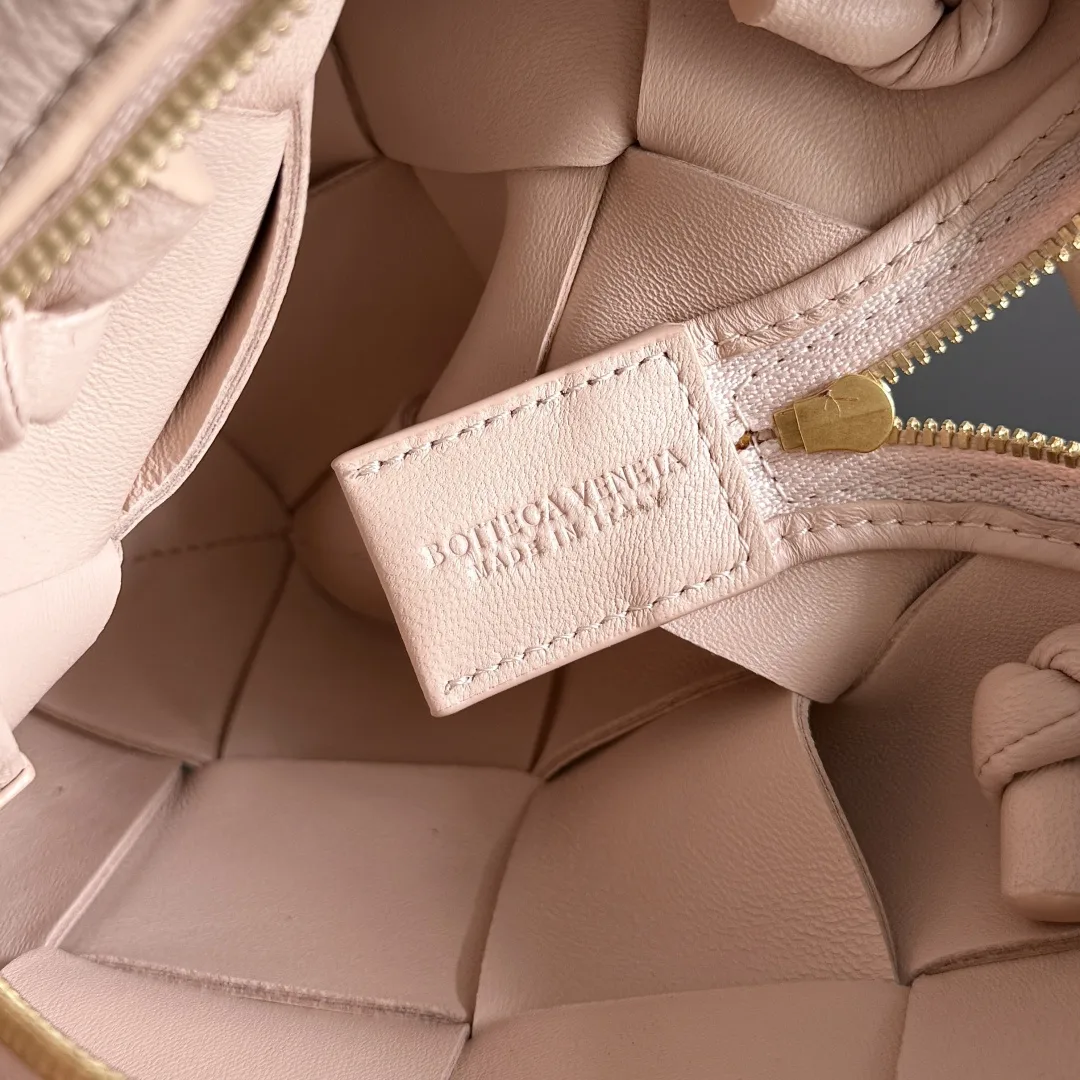Bottega Veneta Lambskin Crossbody Bag product photo from LabelPicks