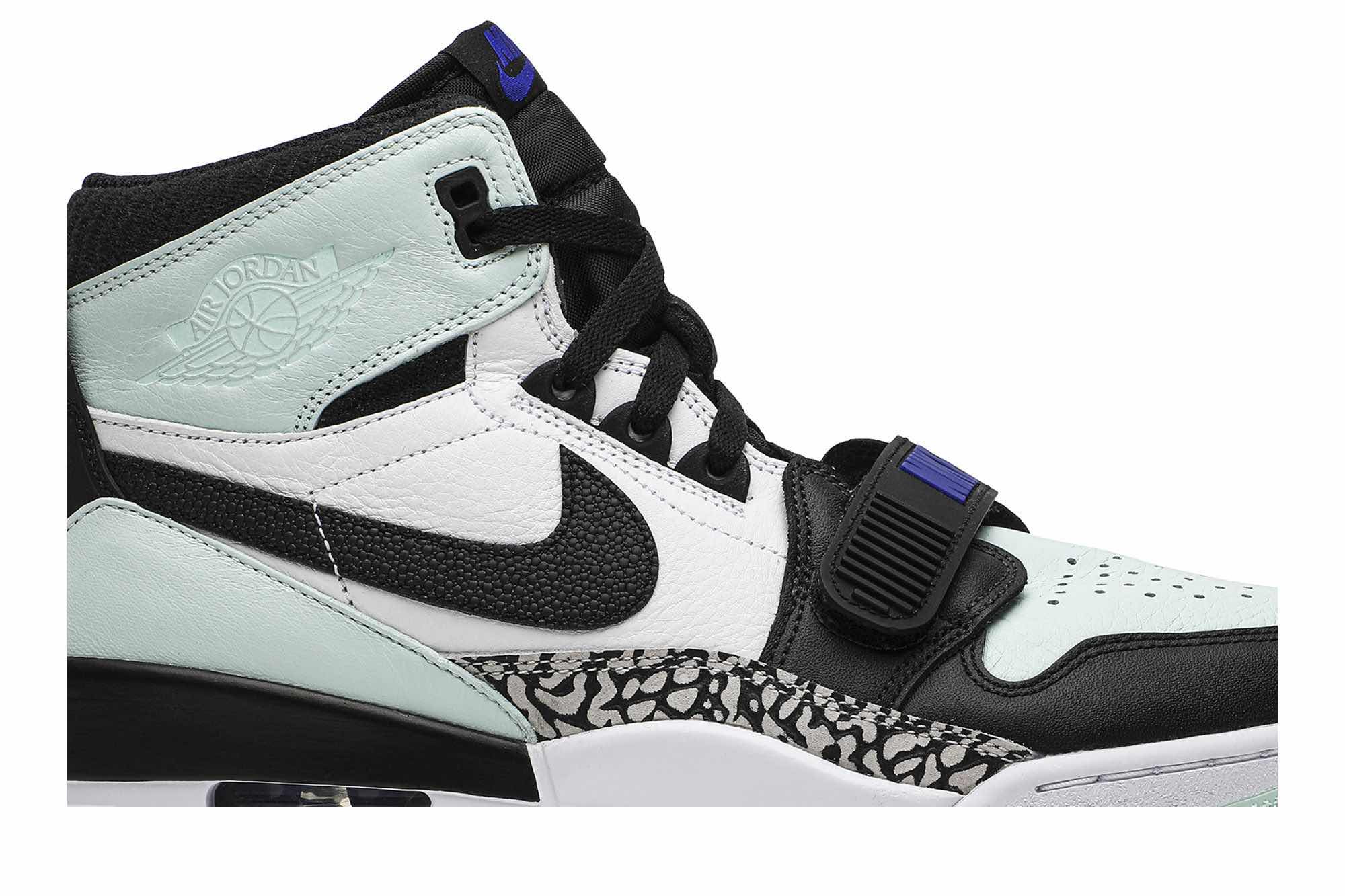 Air Jordan Legacy 312 ‘Igloo’ AV3922-013
